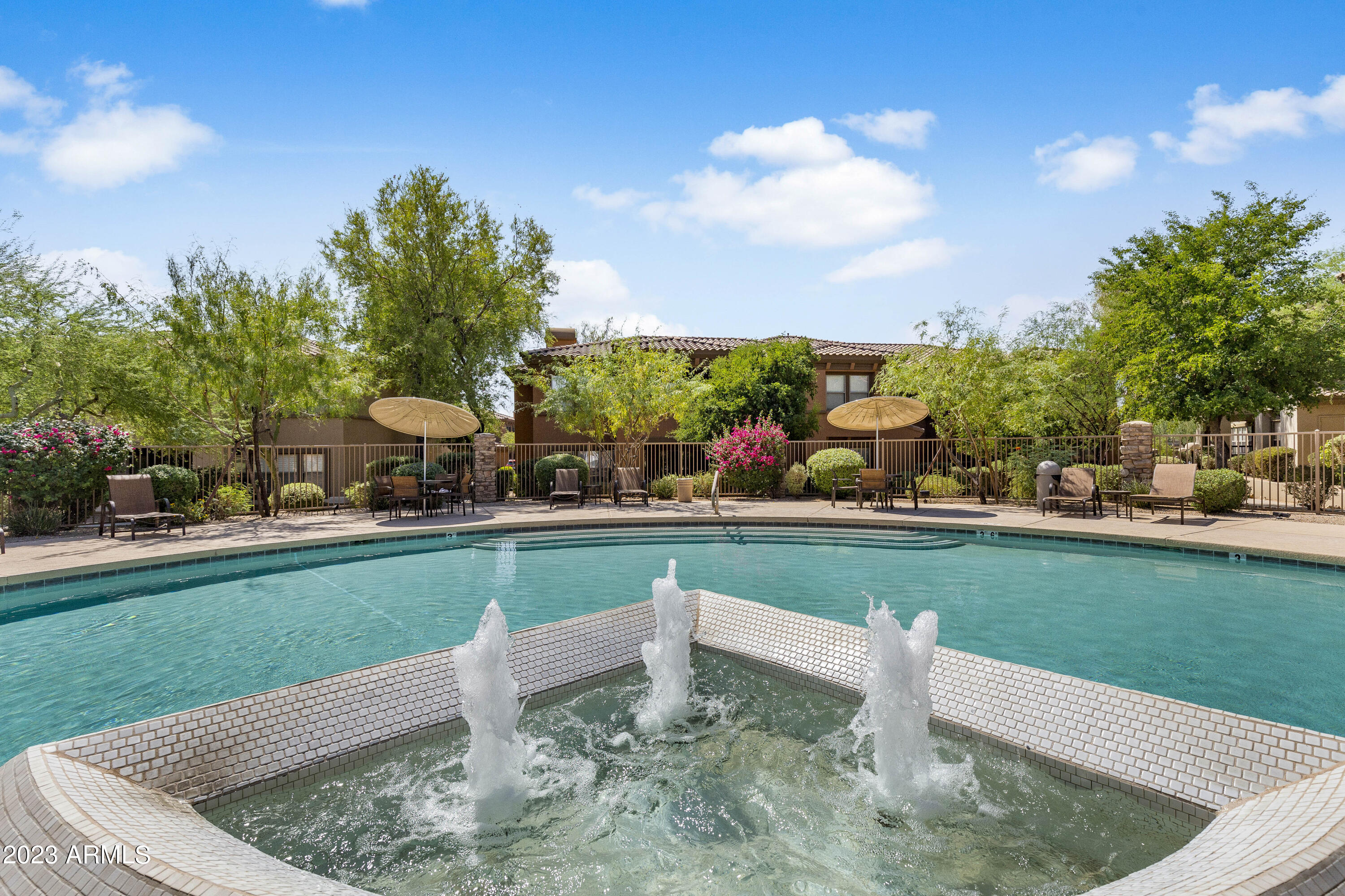 19700 N 76TH Street Unit: 1163