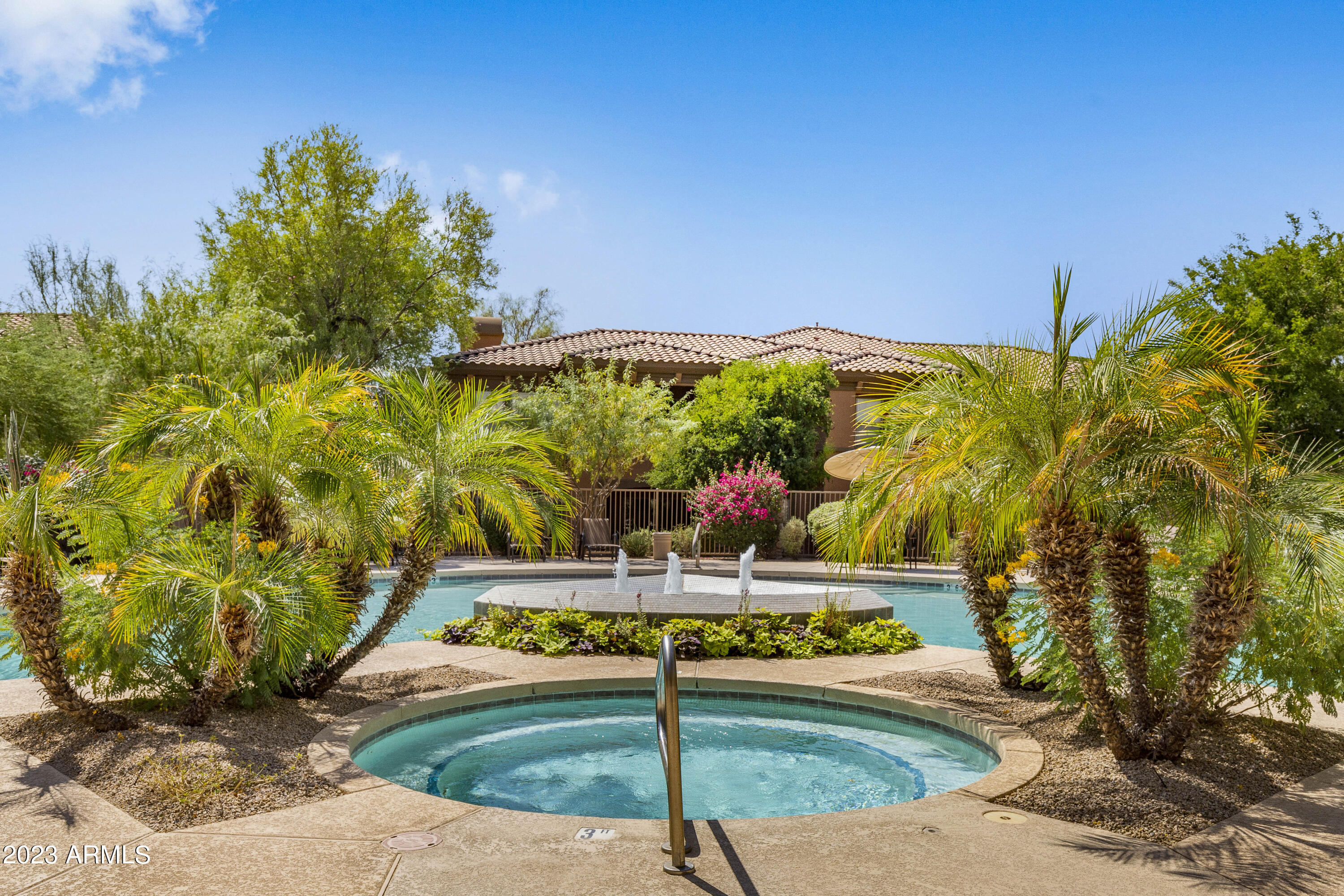 19700 N 76TH Street Unit: 1163