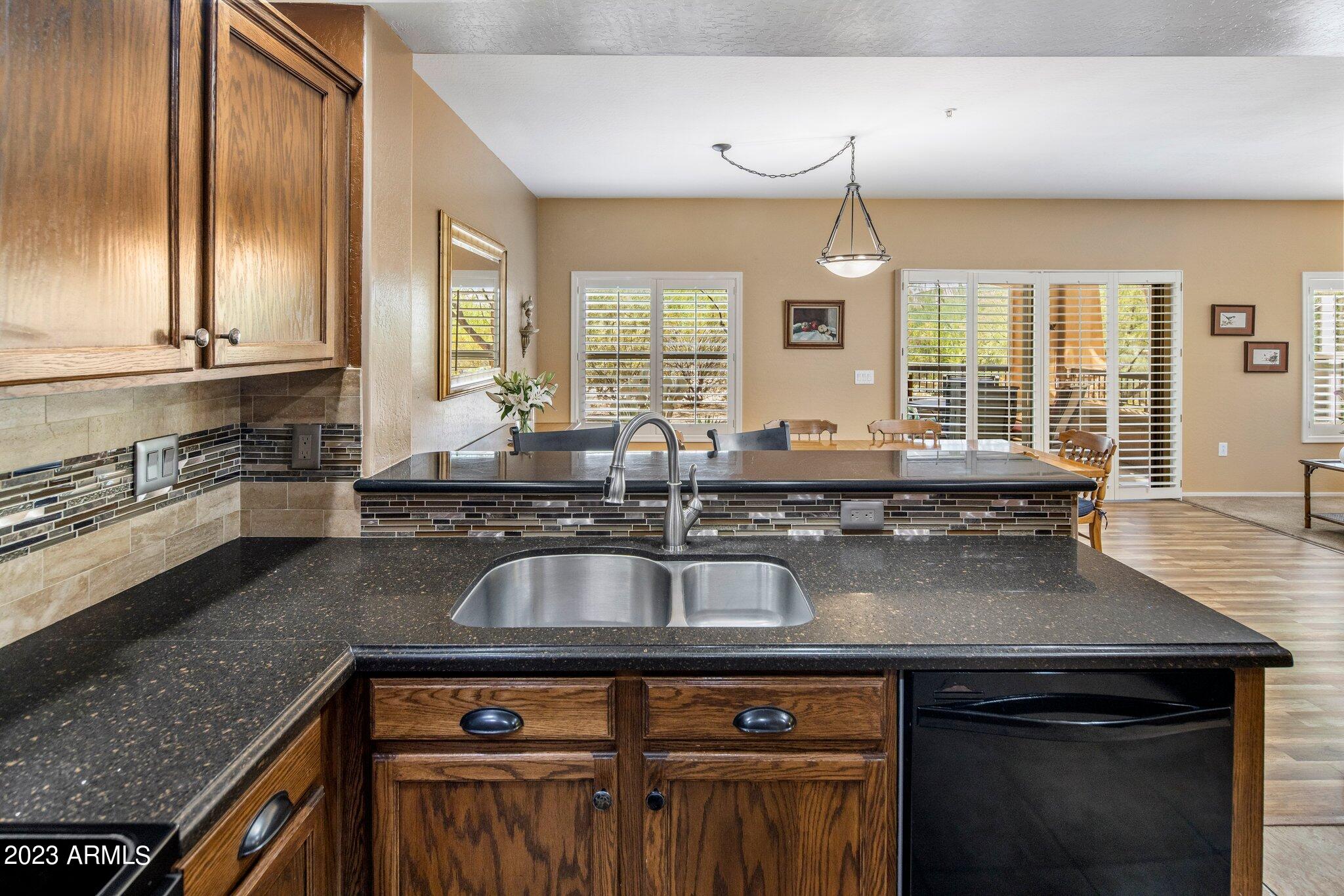 19700 N 76TH Street Unit: 1163