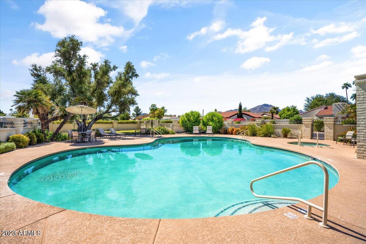 7328 E TUCKEY Lane