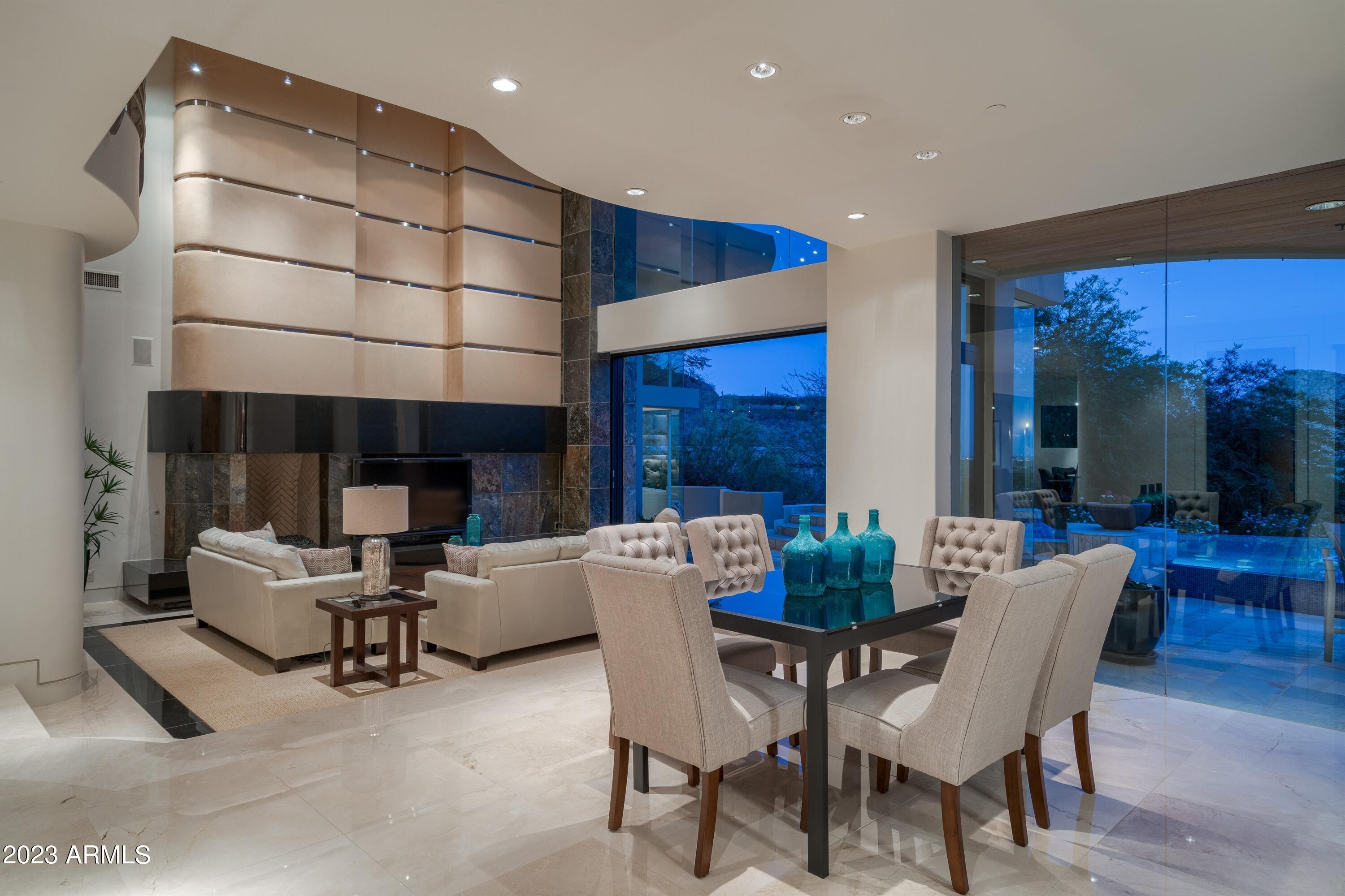 4550 E FOOTHILL Drive
