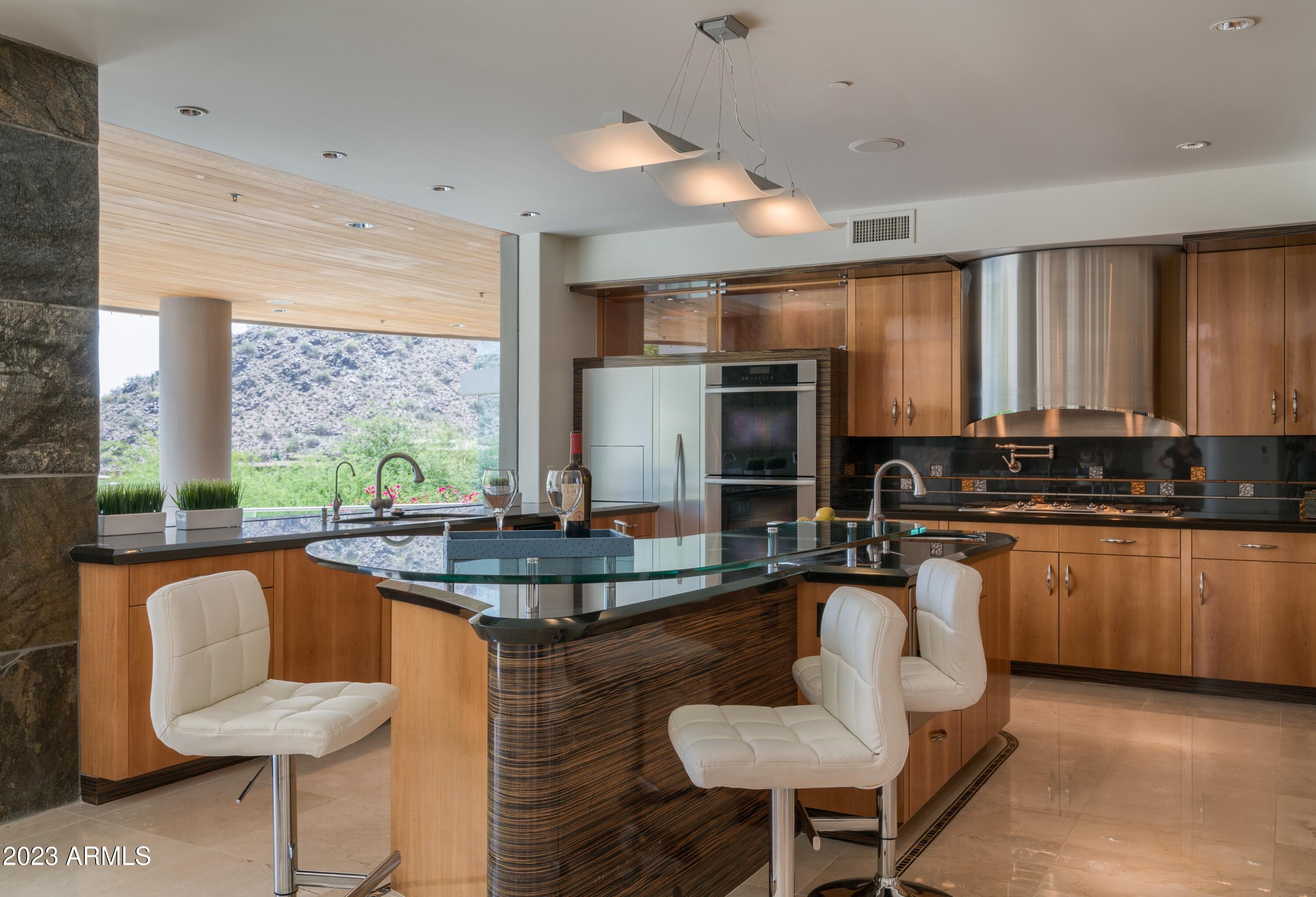 4550 E FOOTHILL Drive