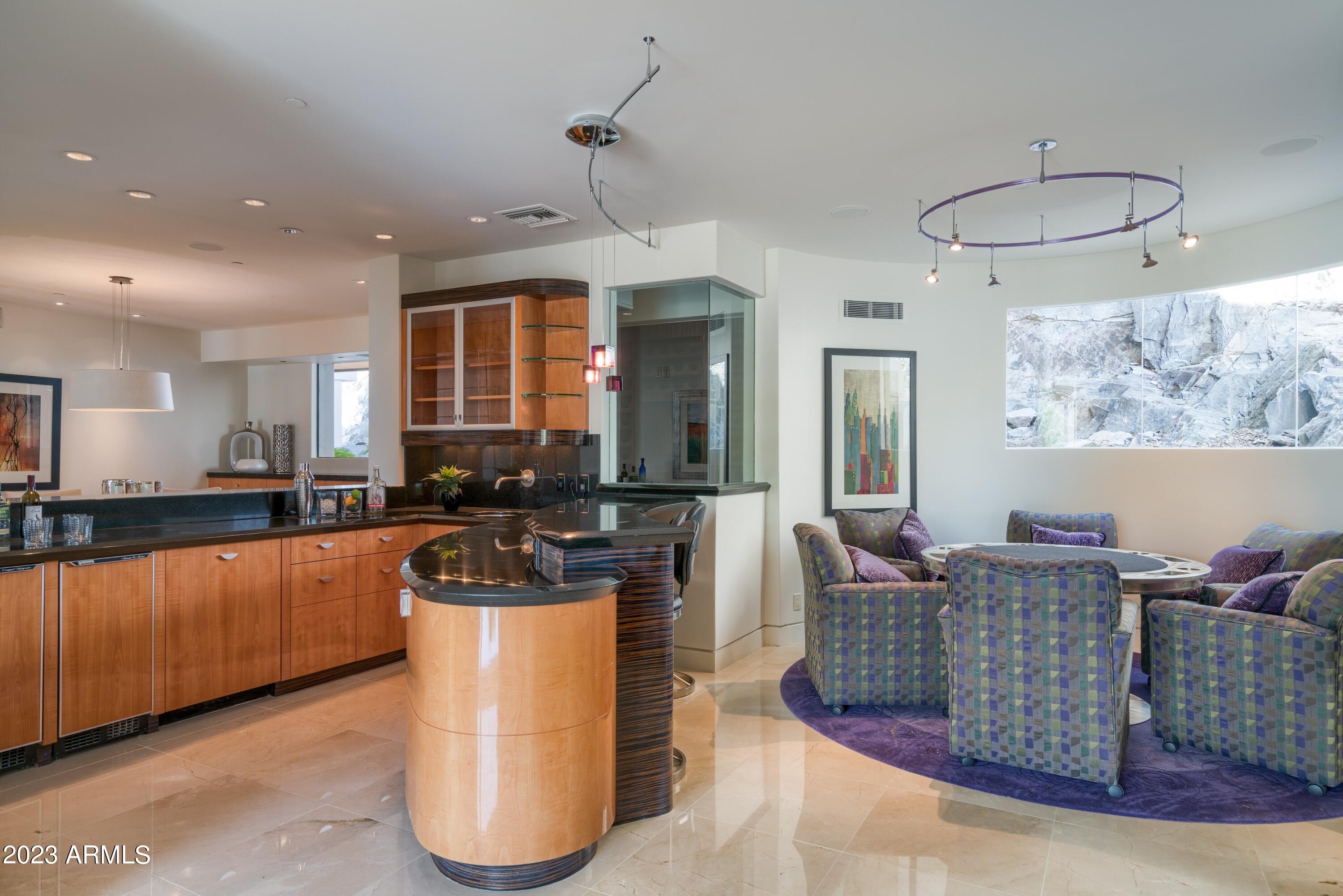 4550 E FOOTHILL Drive