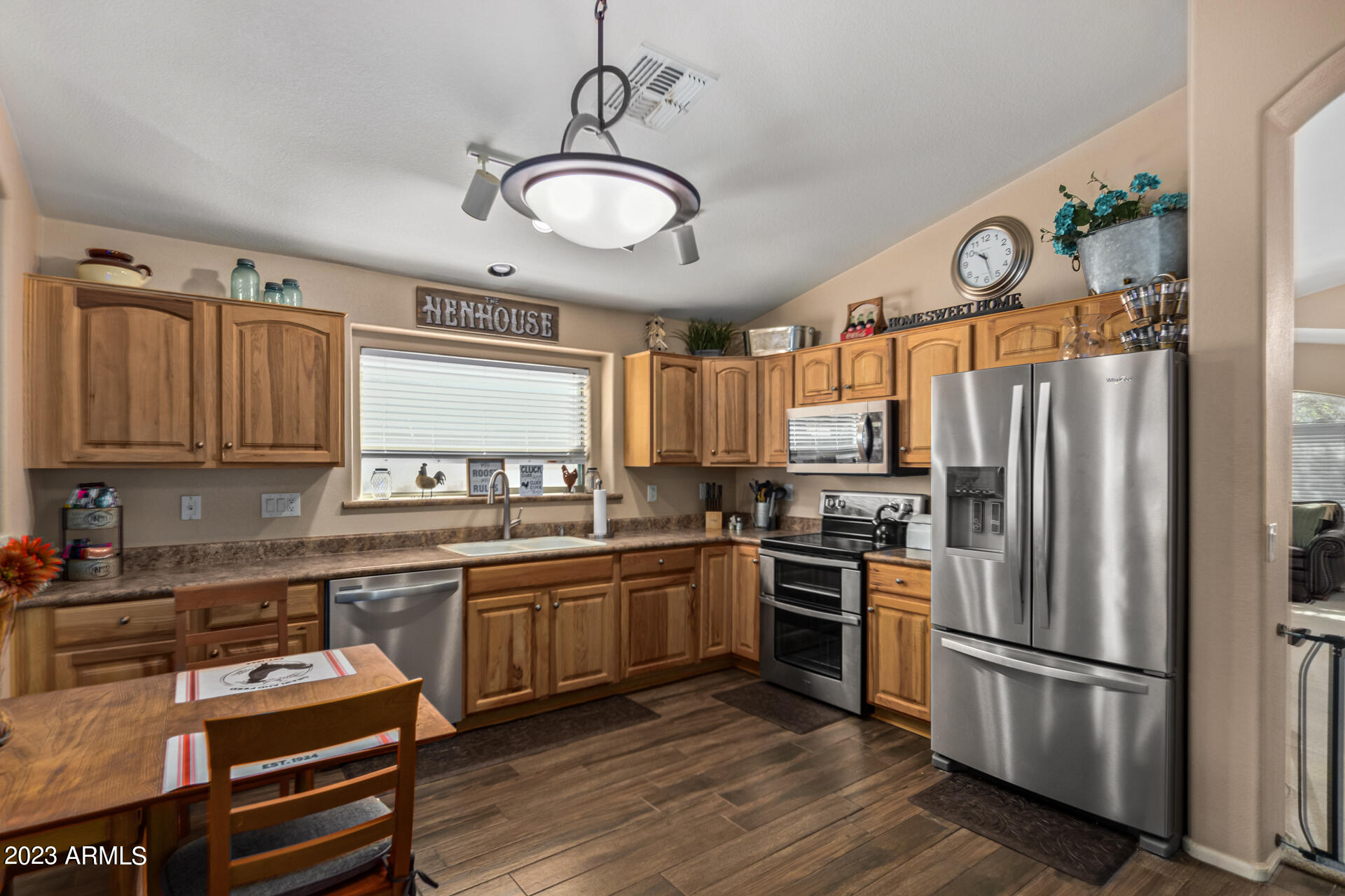 2432 W SILVER SAGE Lane