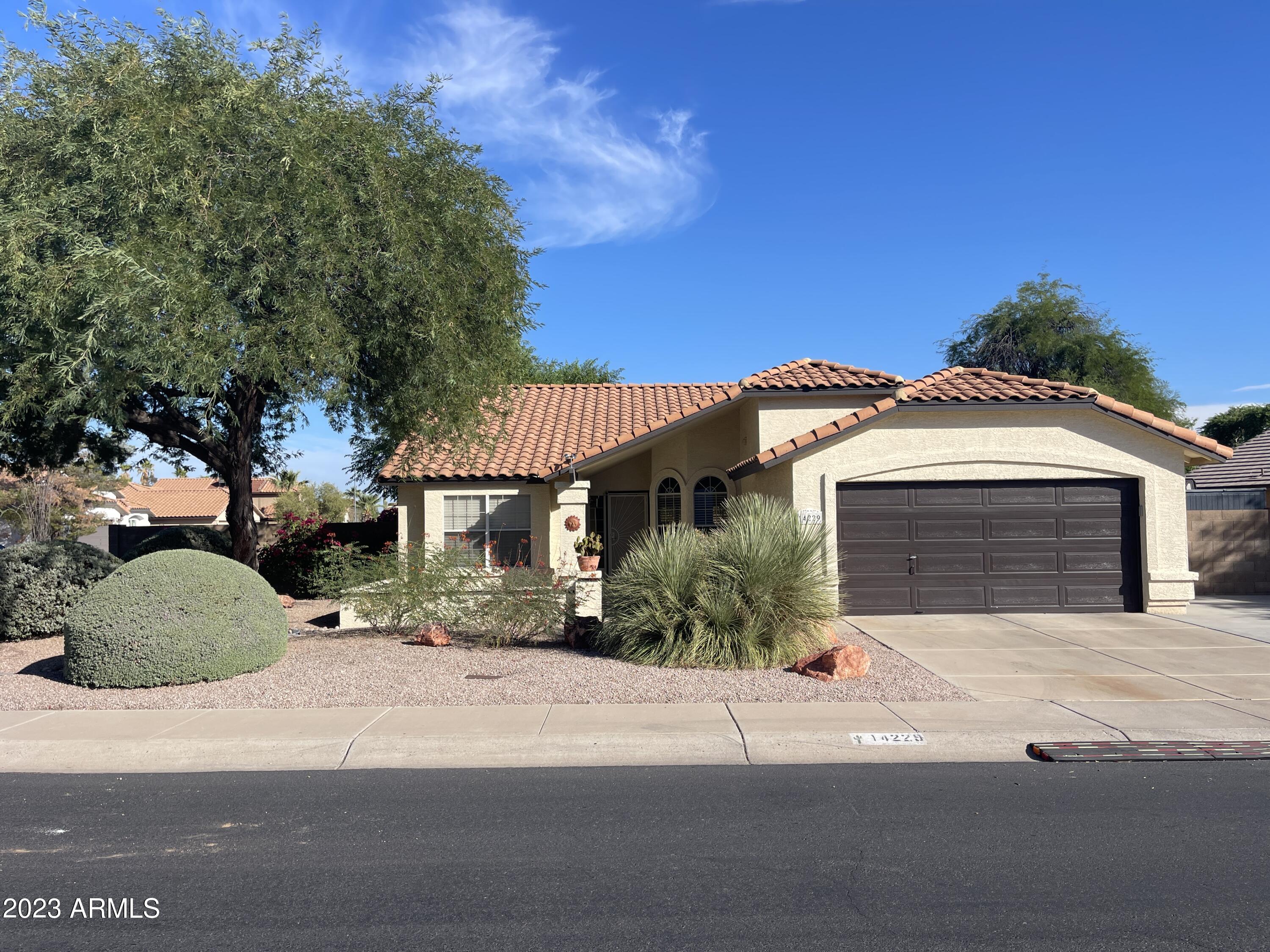 14229 N 56TH Place