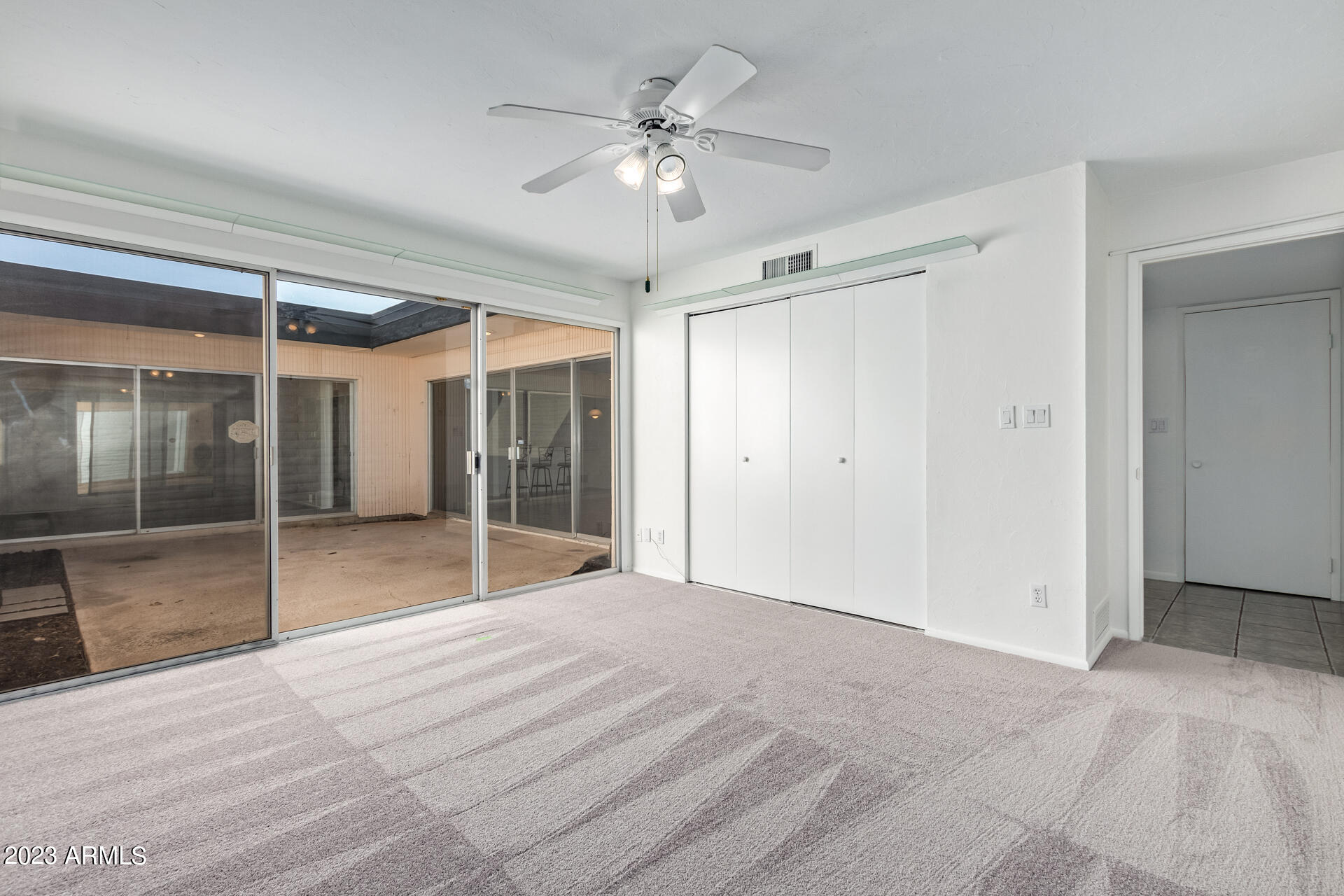 110 W MISSOURI Avenue Unit: 11