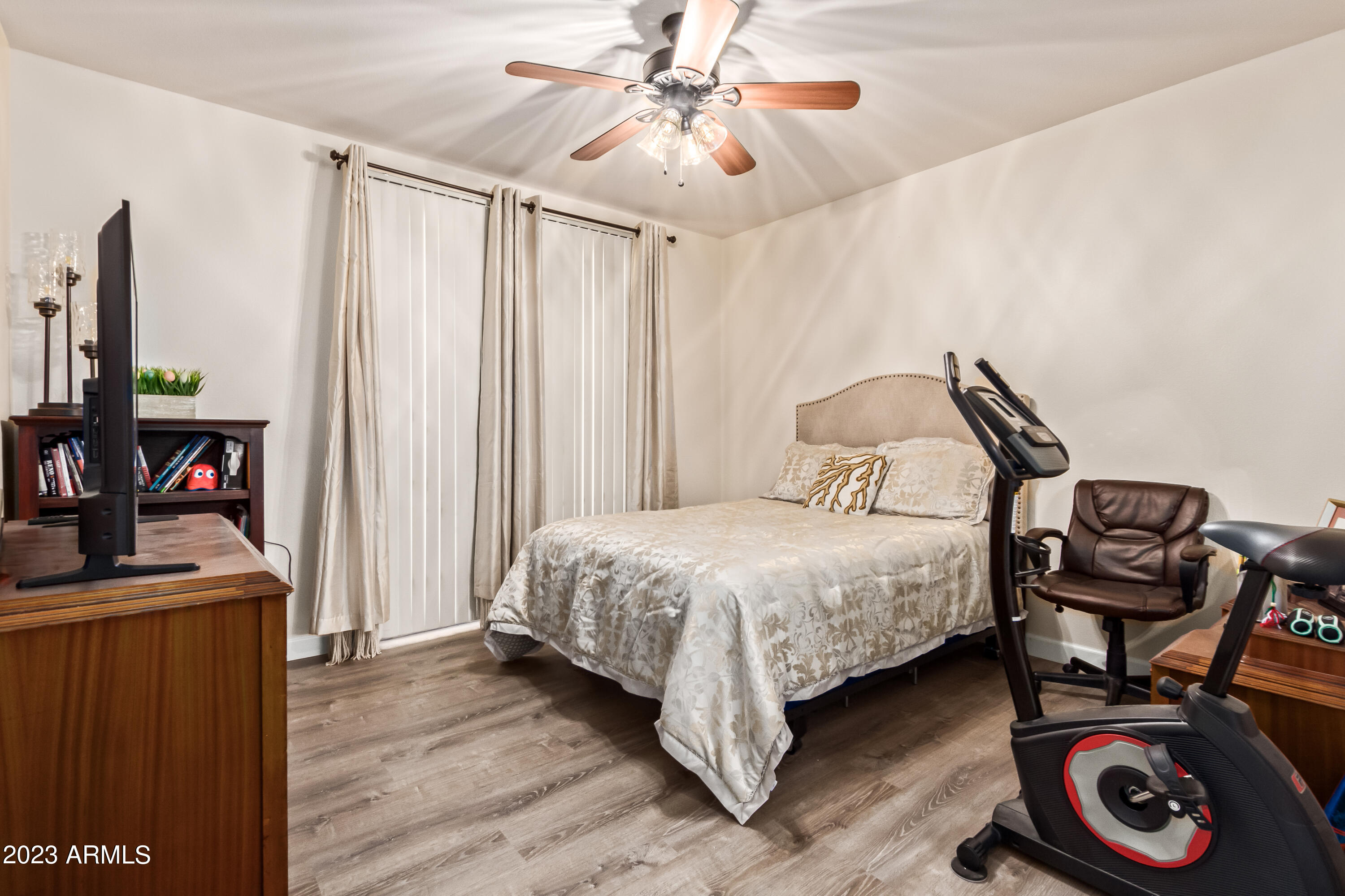 19777 N 76TH Street Unit: 1180