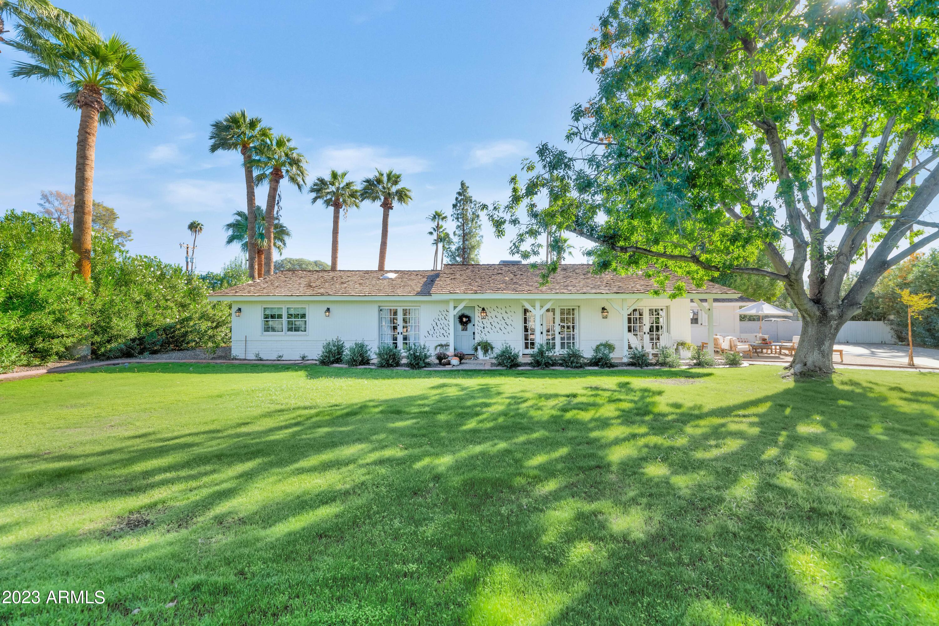 3607 N 55TH Place