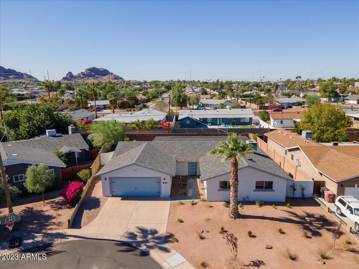 2428 N 68TH Place