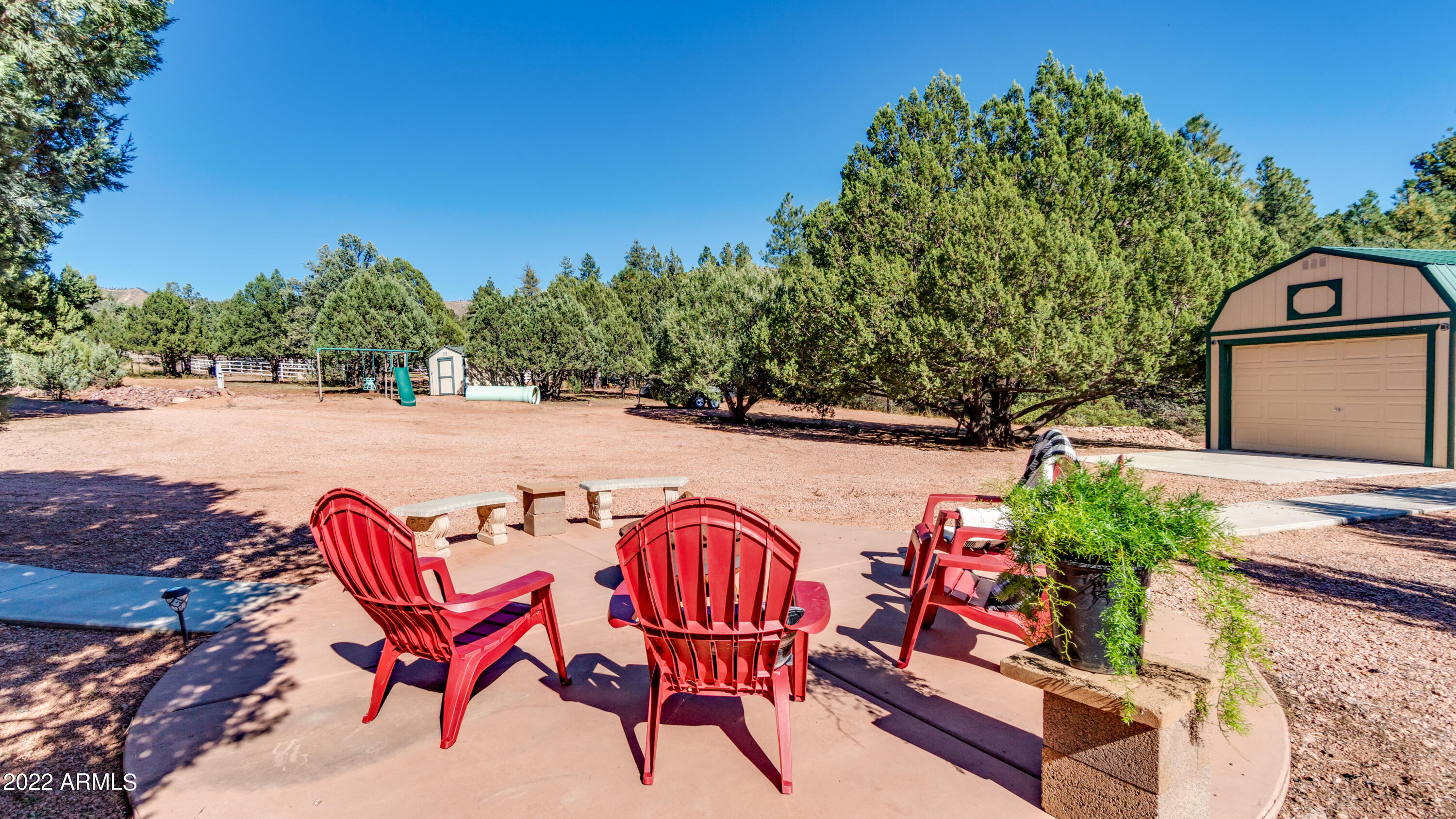 131 E JACKSHOE Trail