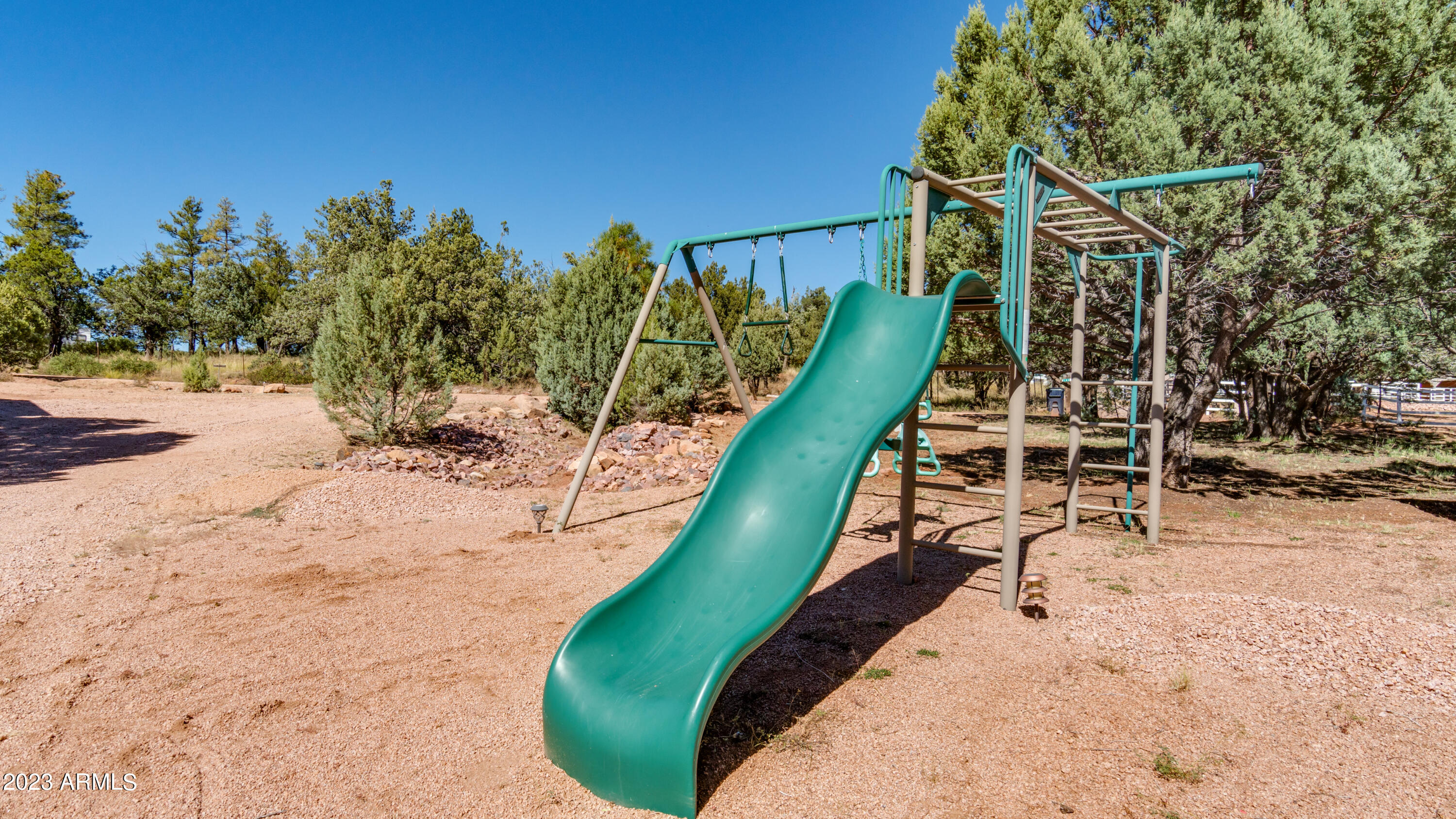 131 E JACKSHOE Trail