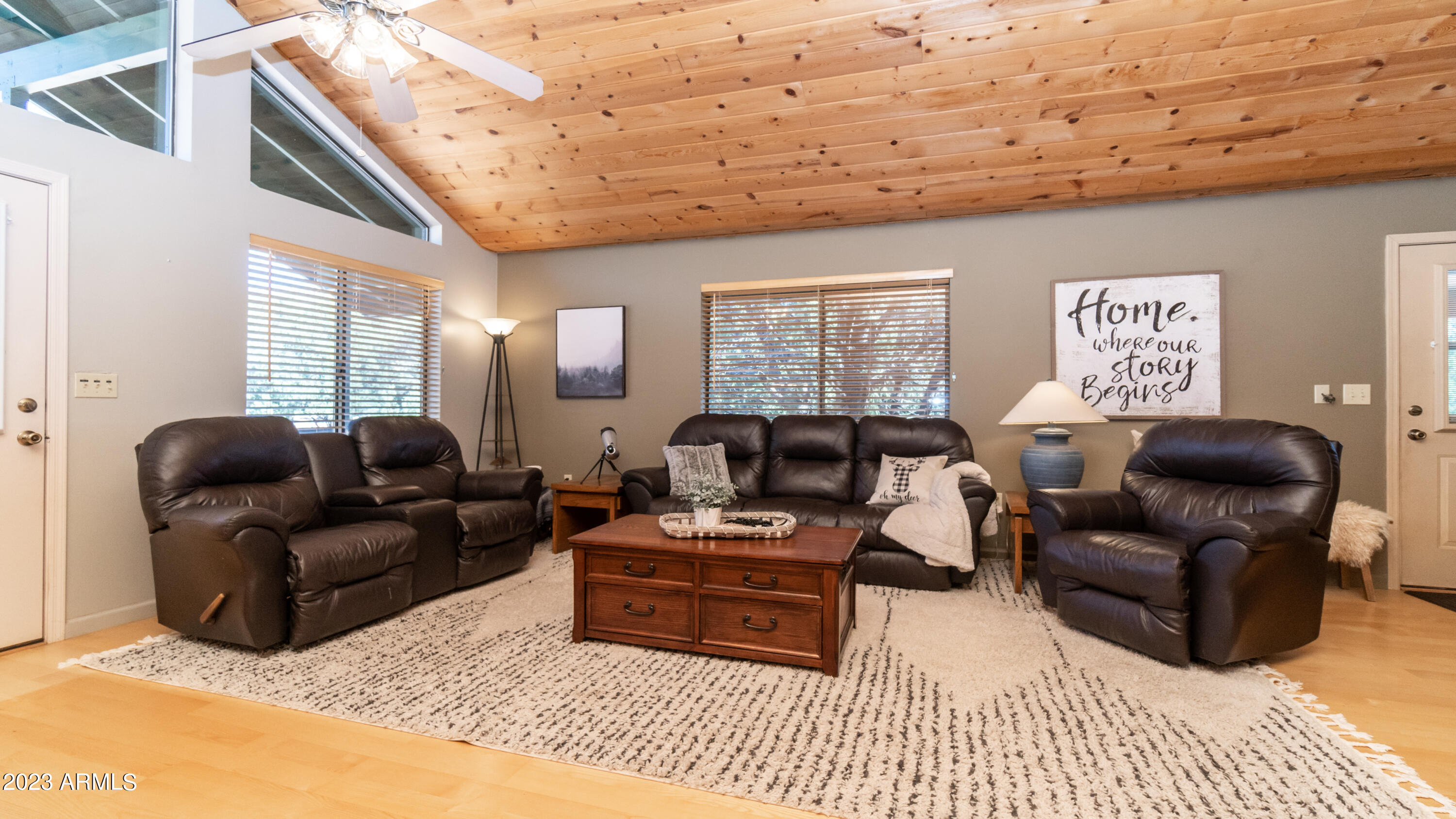 131 E JACKSHOE Trail