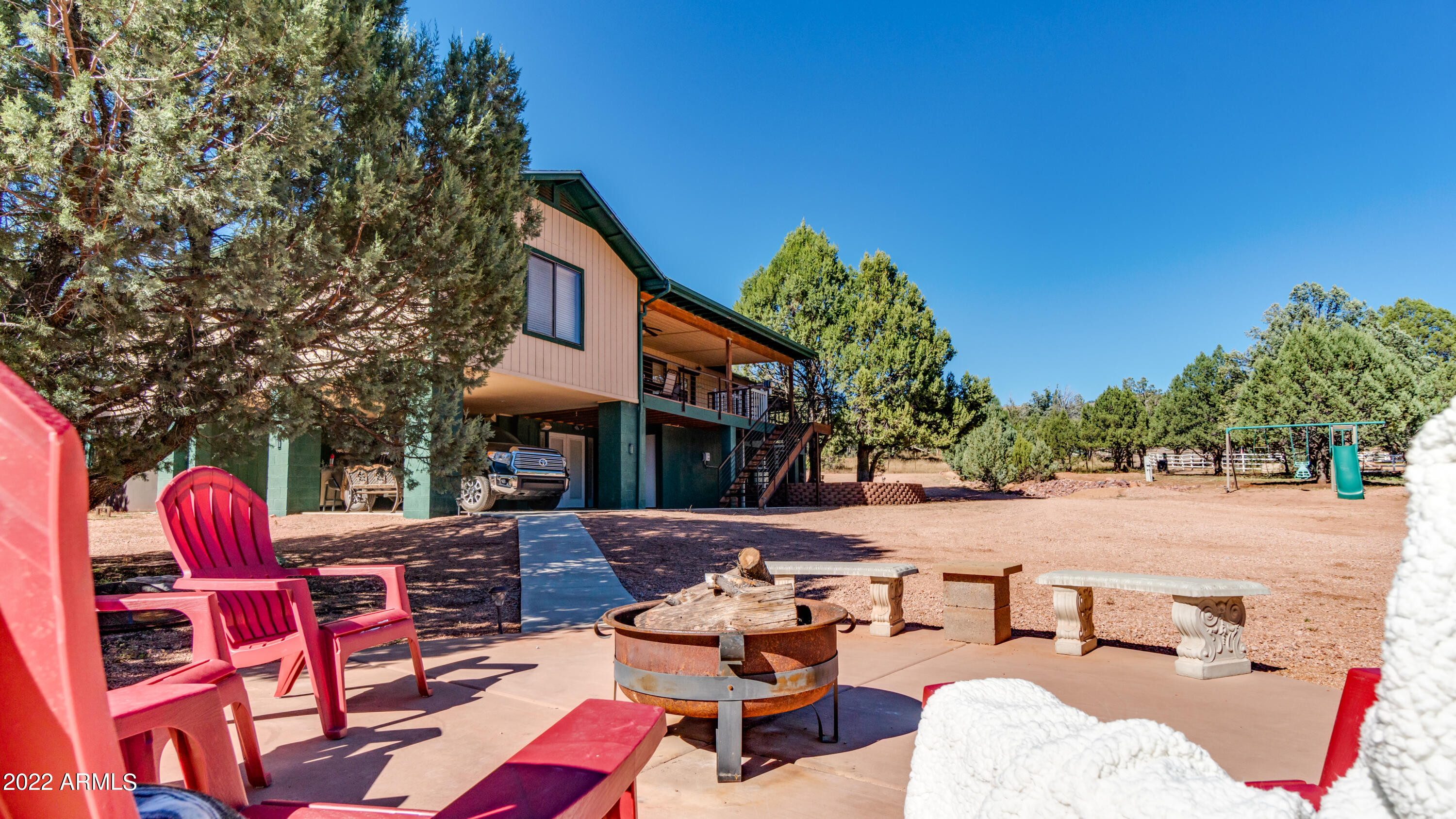 131 E JACKSHOE Trail