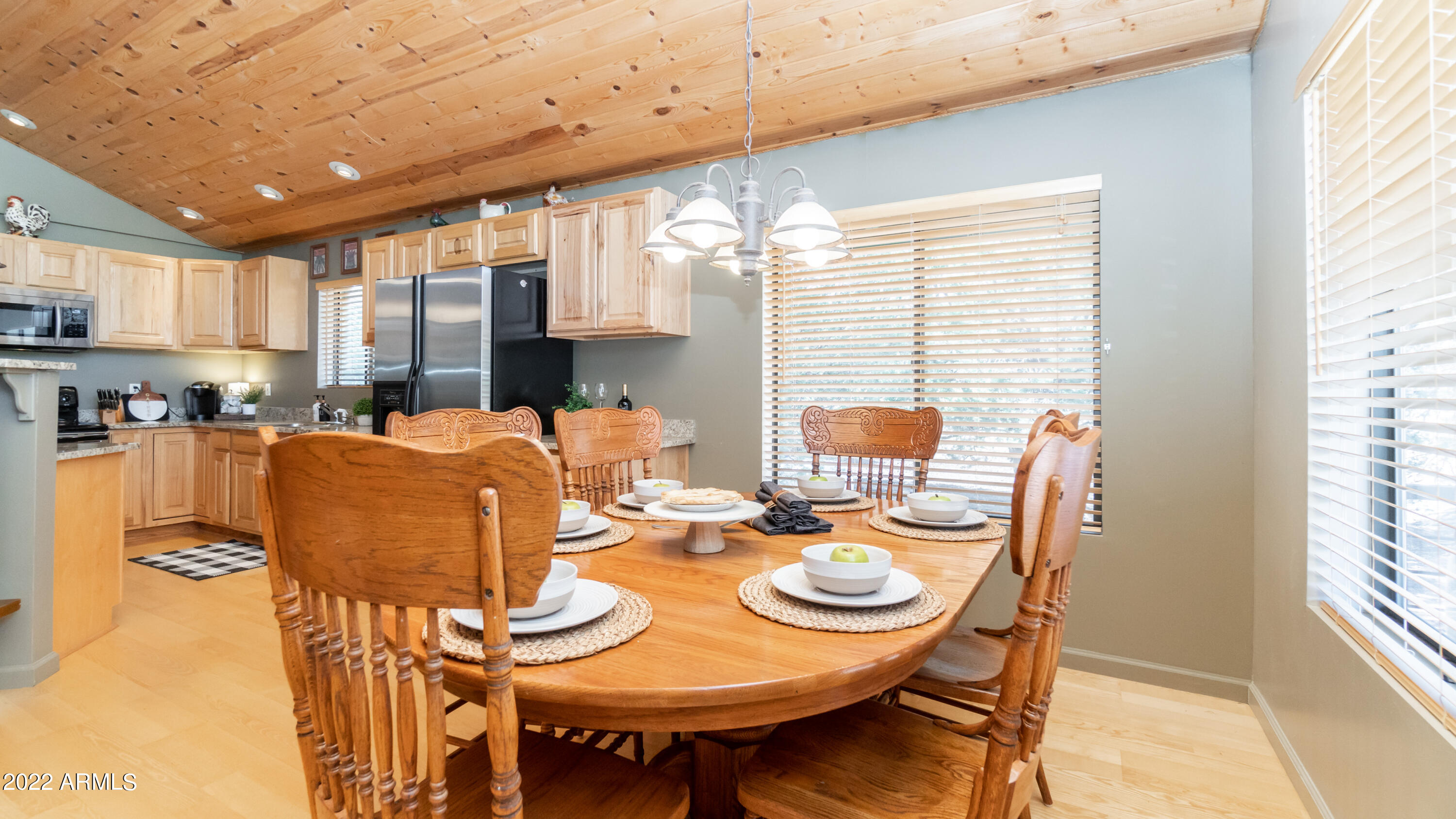 131 E JACKSHOE Trail