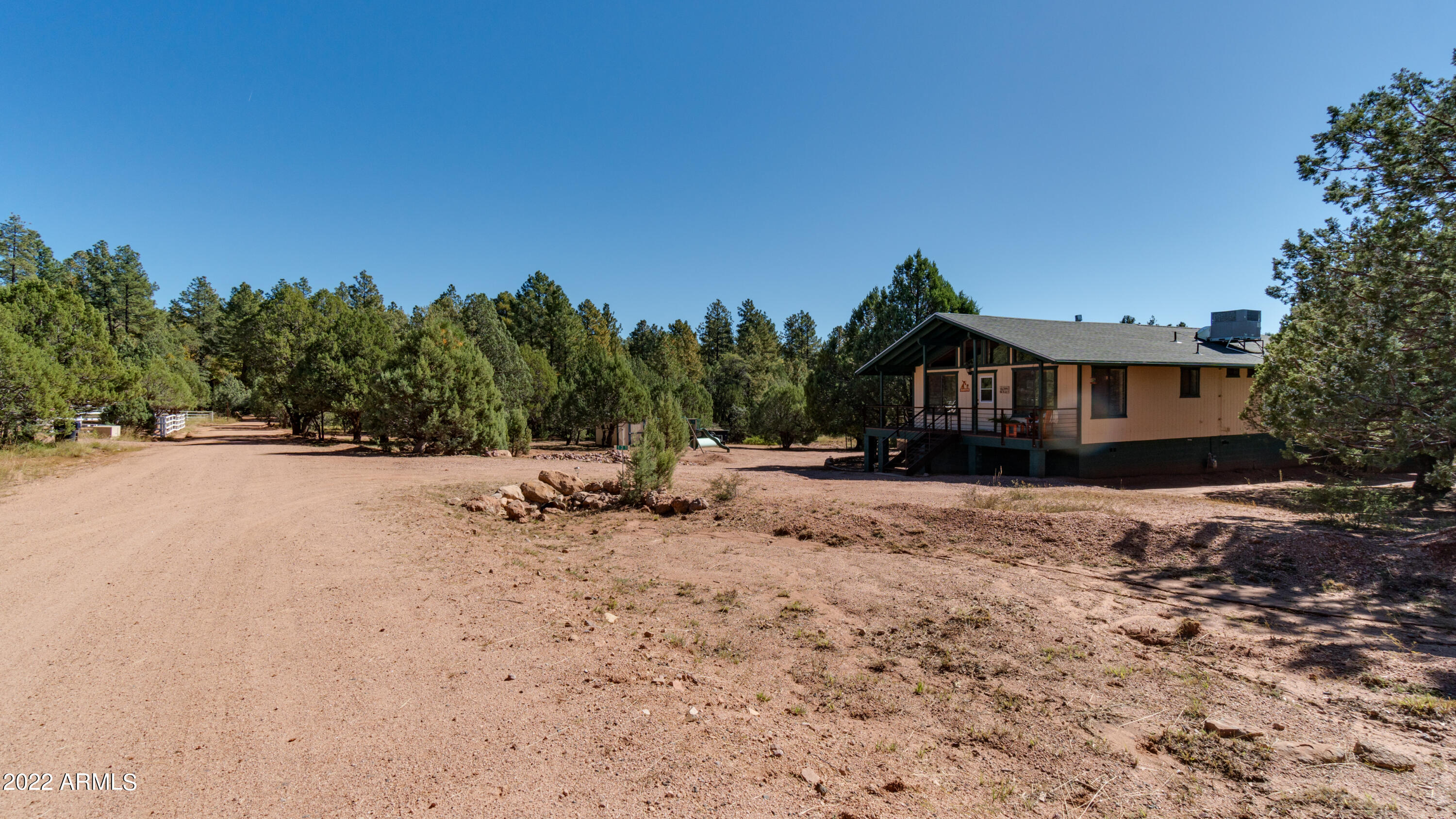 131 E JACKSHOE Trail