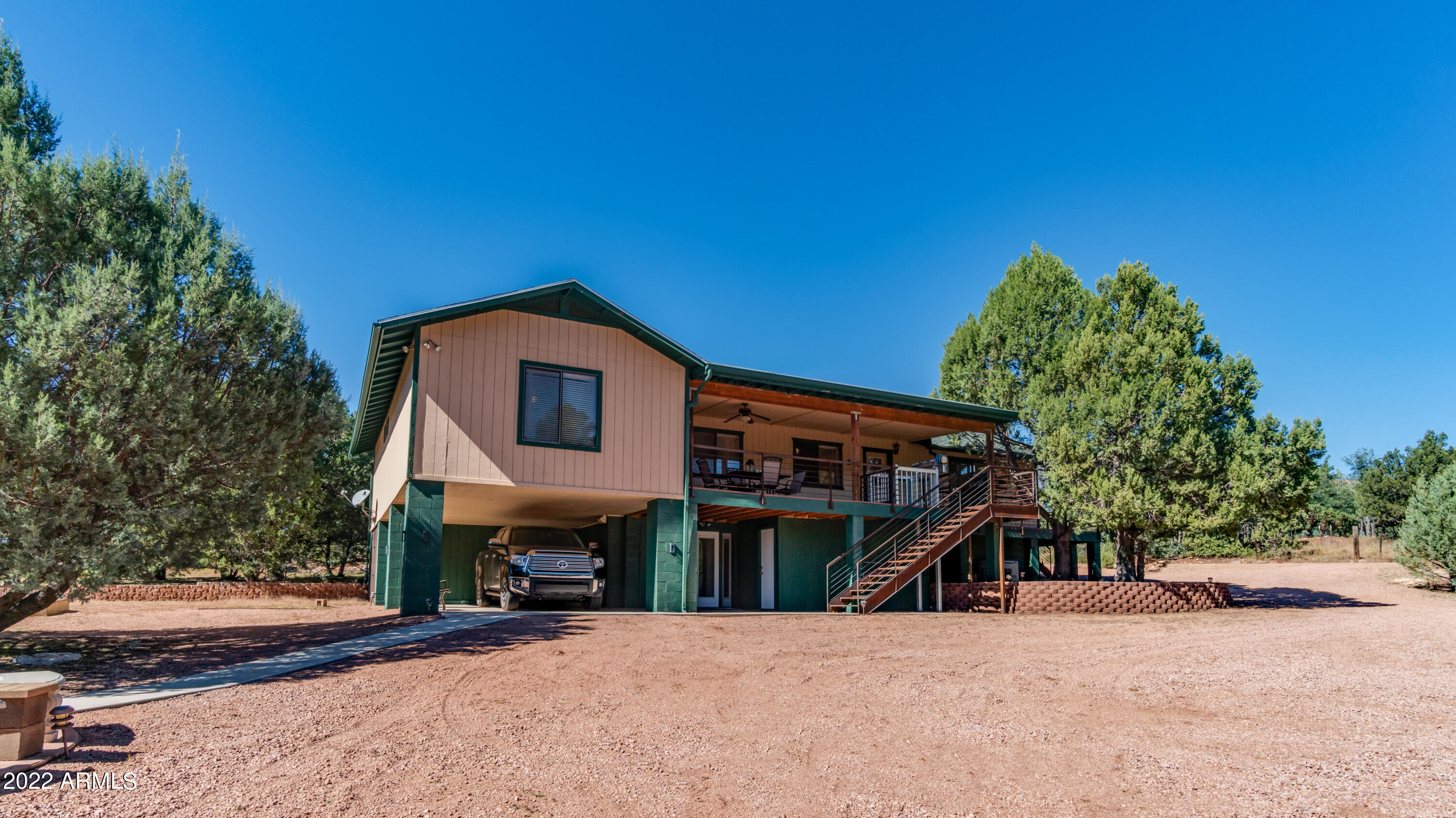 131 E JACKSHOE Trail
