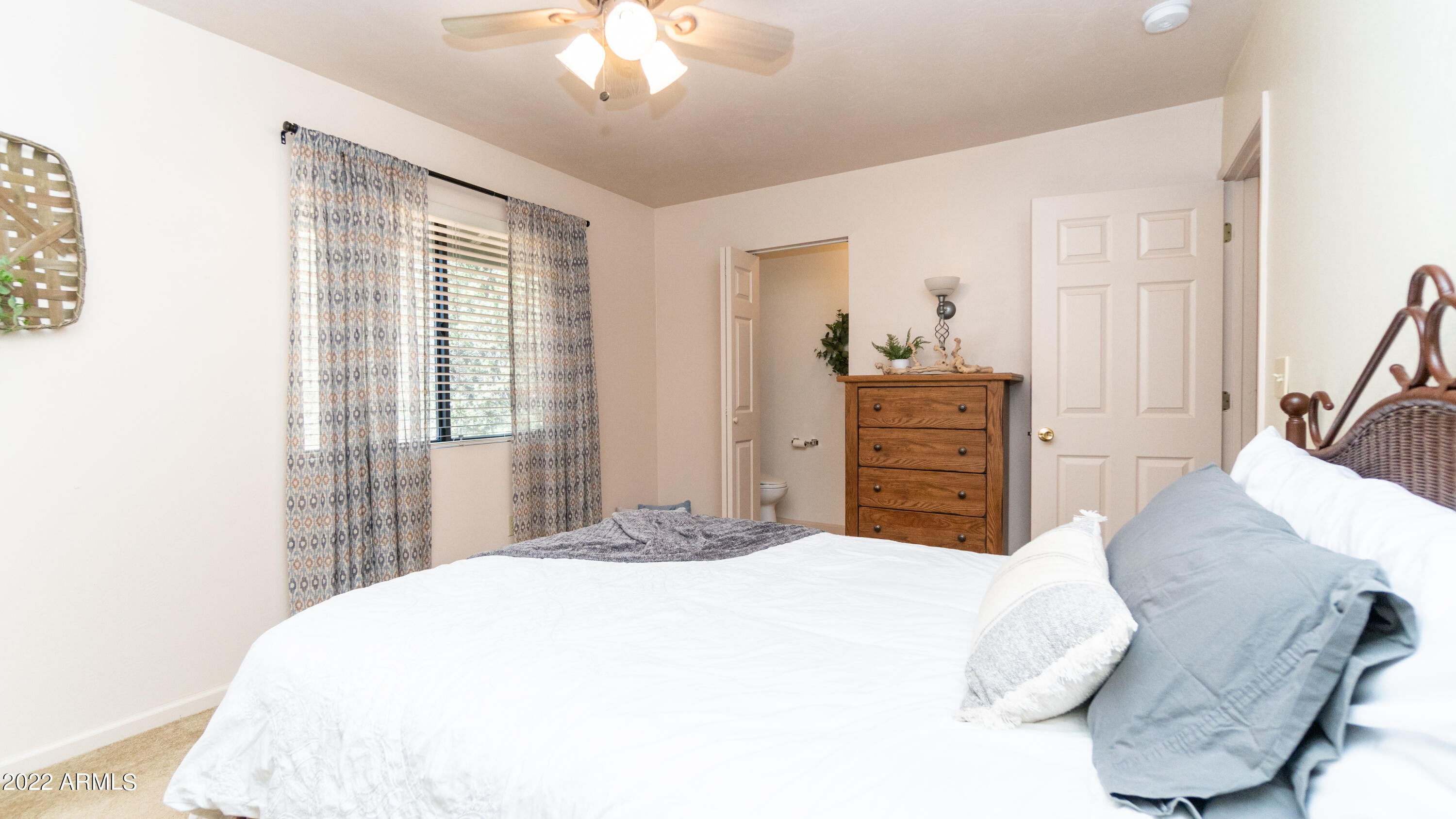 131 E JACKSHOE Trail