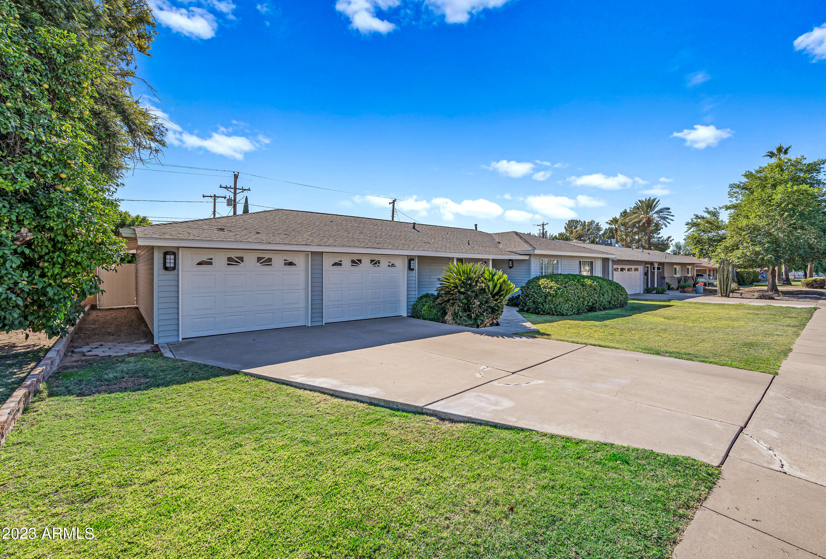 5139 E VERDE Lane