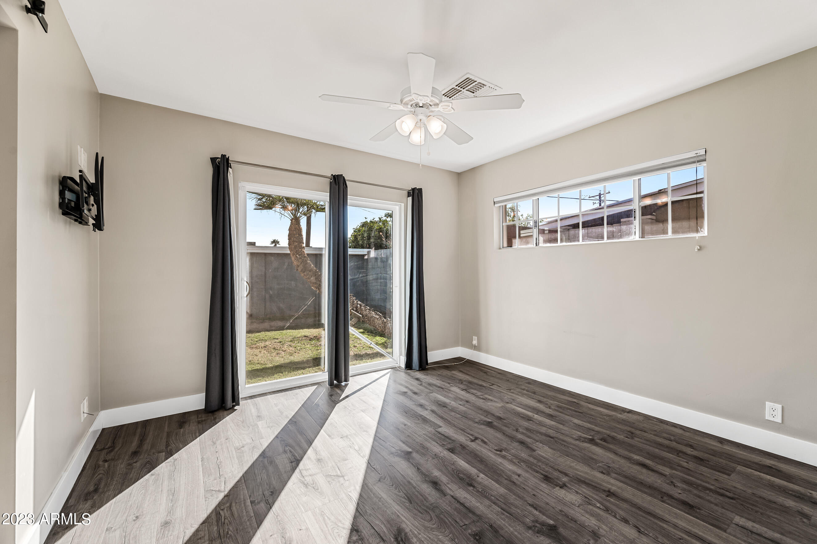5139 E VERDE Lane