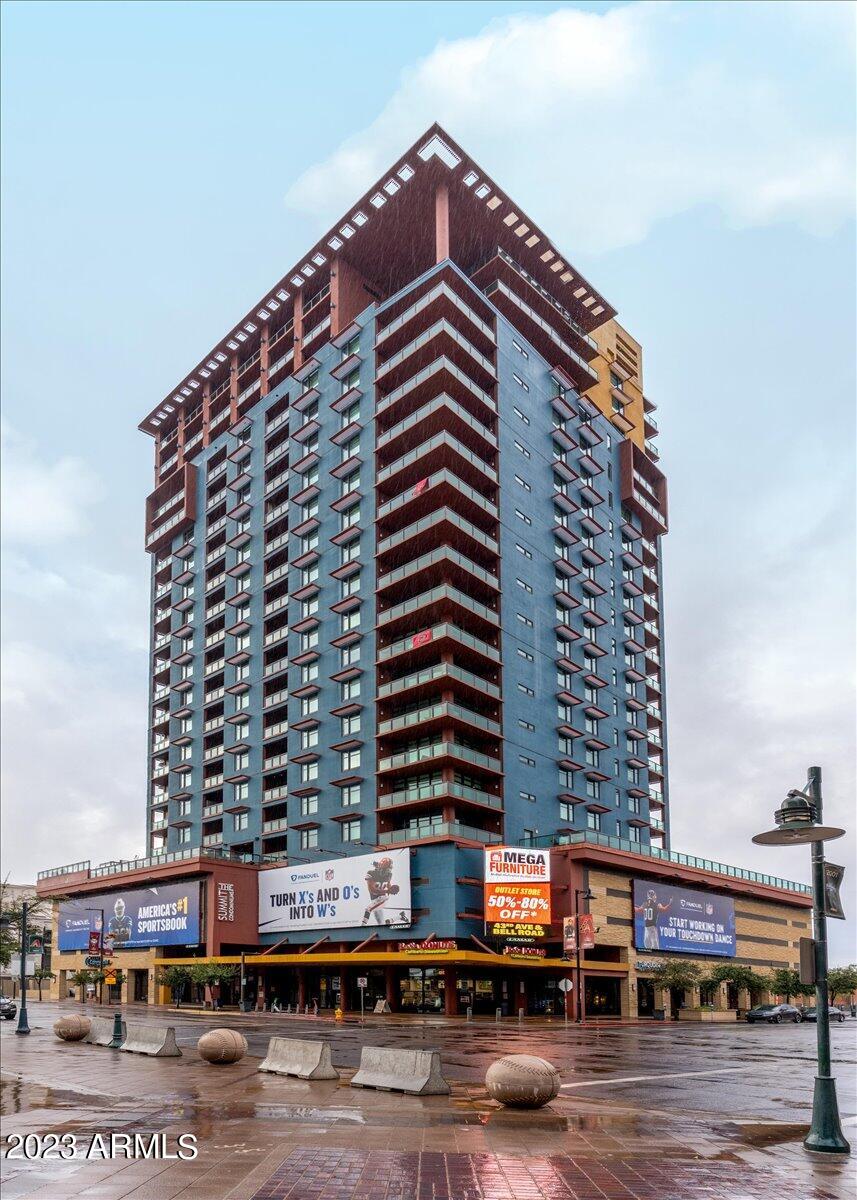 310 S 4th Street Unit: 1206