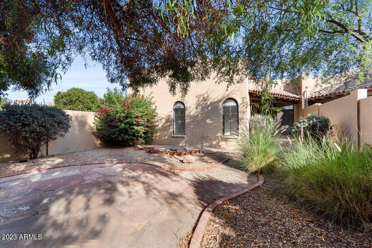 7955 E CHAPARRAL Road Unit: 44