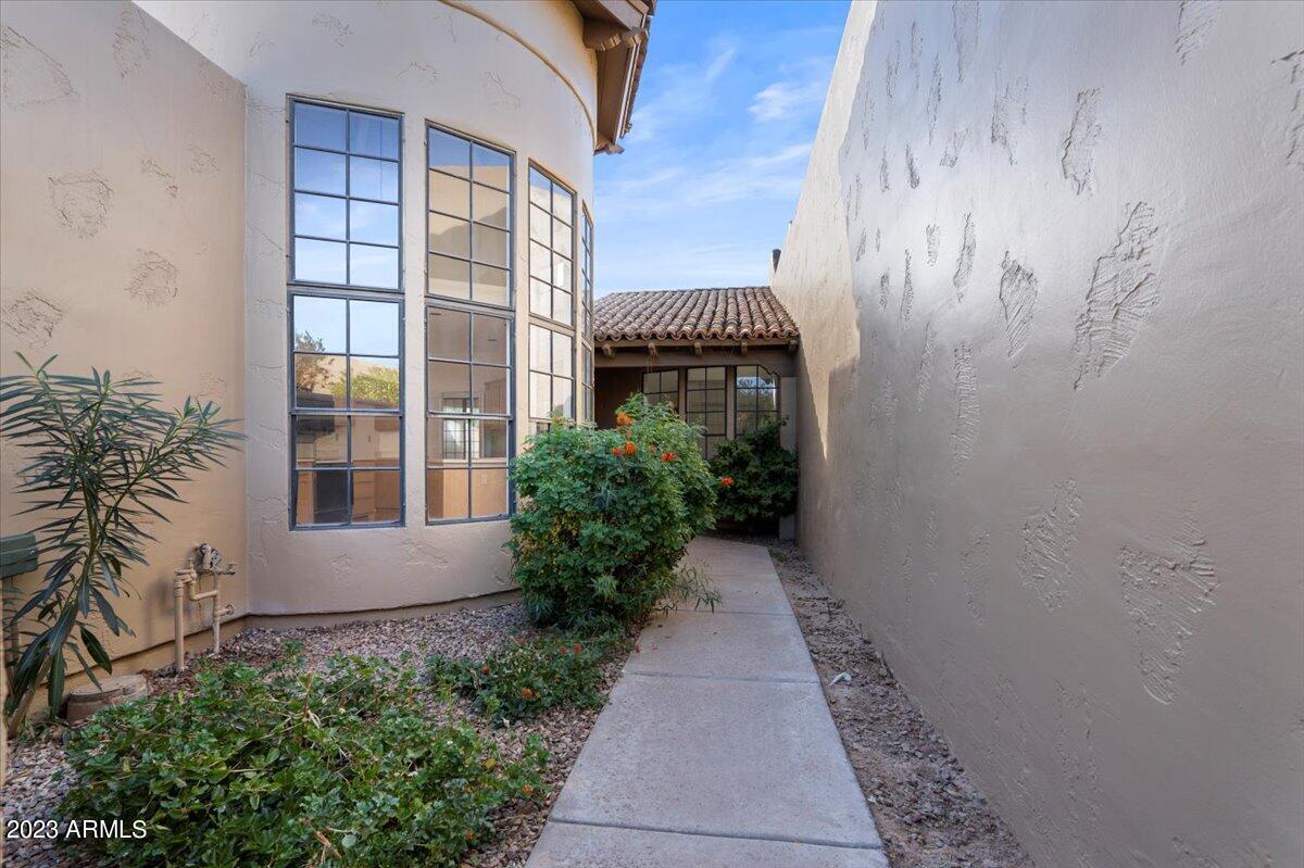 7955 E CHAPARRAL Road Unit: 44