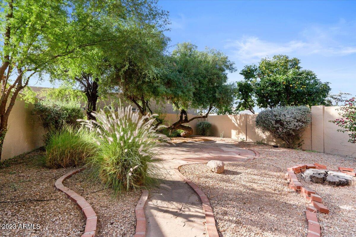 7955 E CHAPARRAL Road Unit: 44
