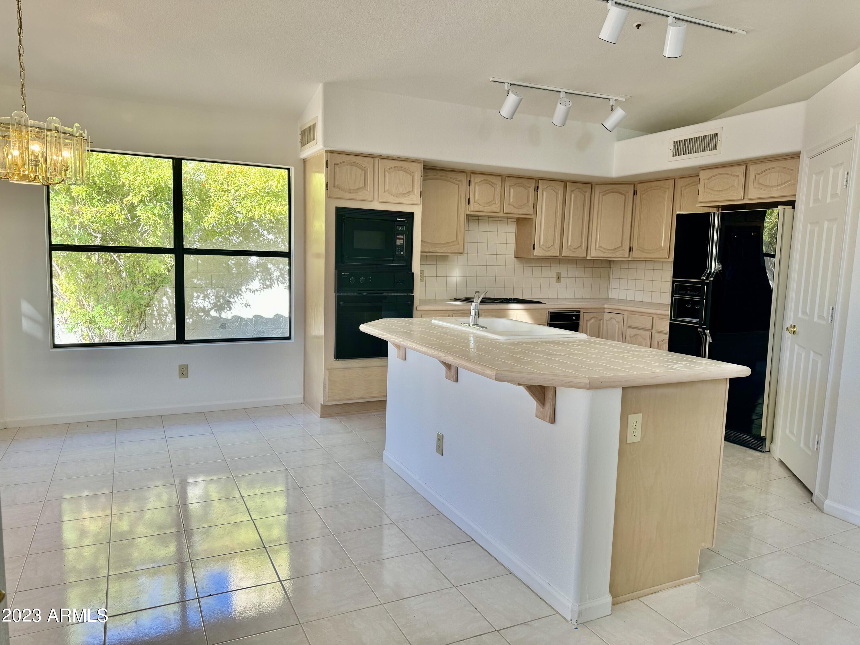 11004 N 128TH Place