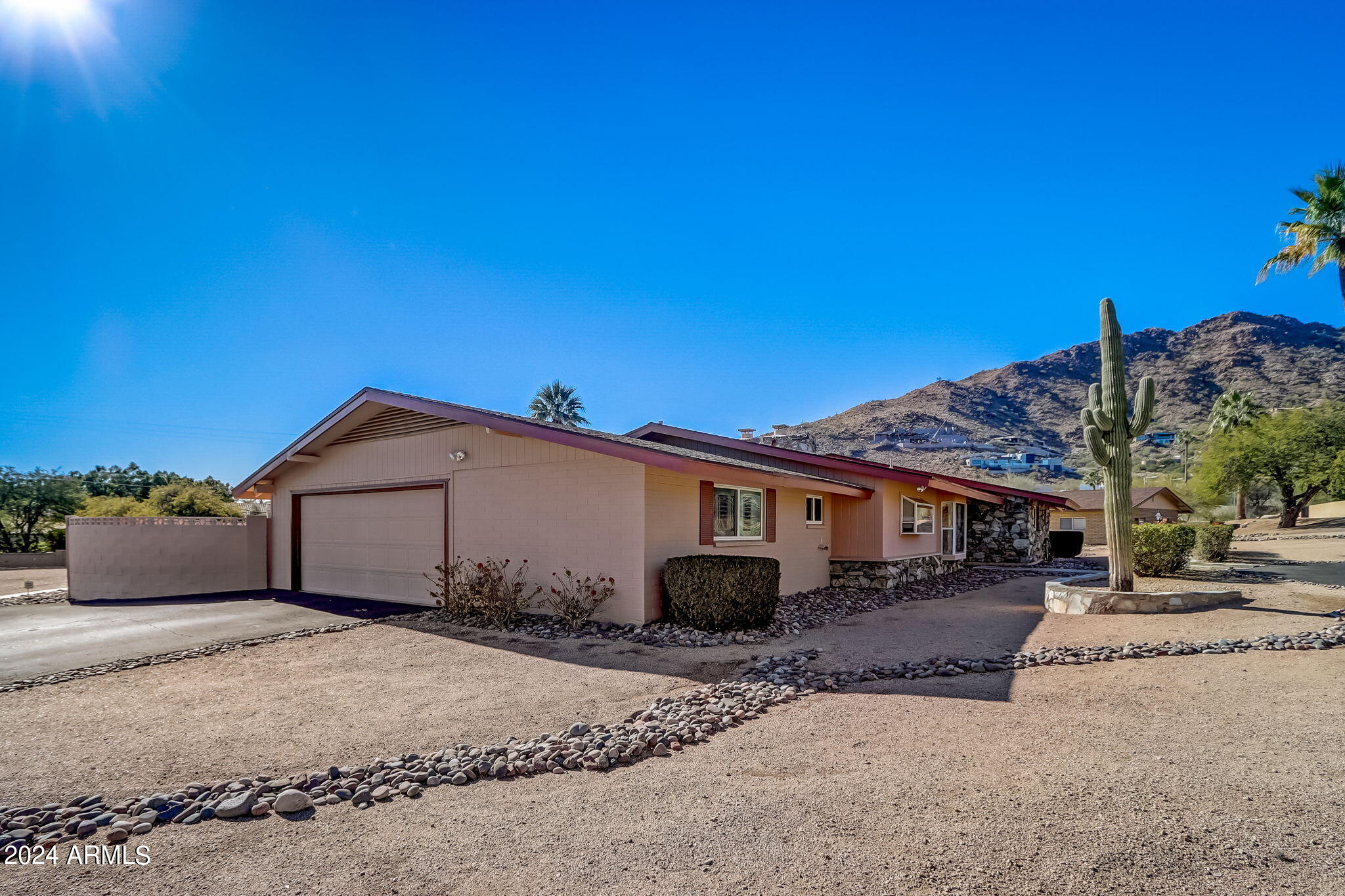 6323 E SAGE Drive