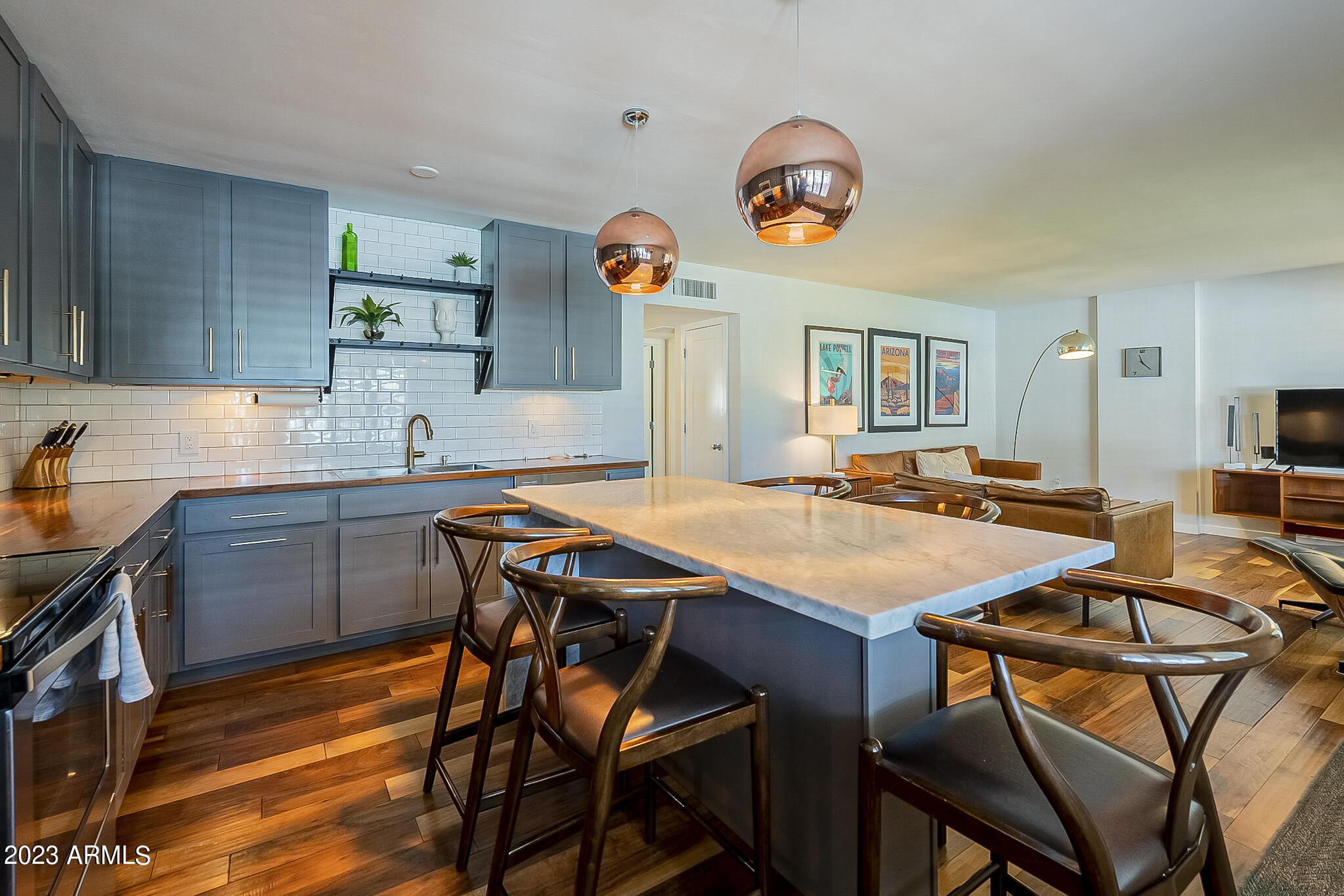 6805 E 2ND Street Unit: 3