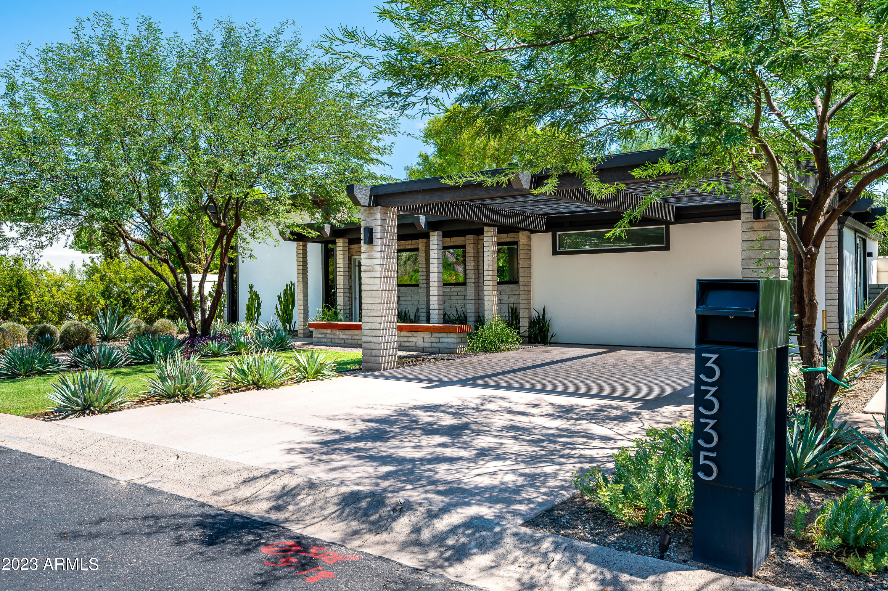3335 N ROSE CIRCLE Drive