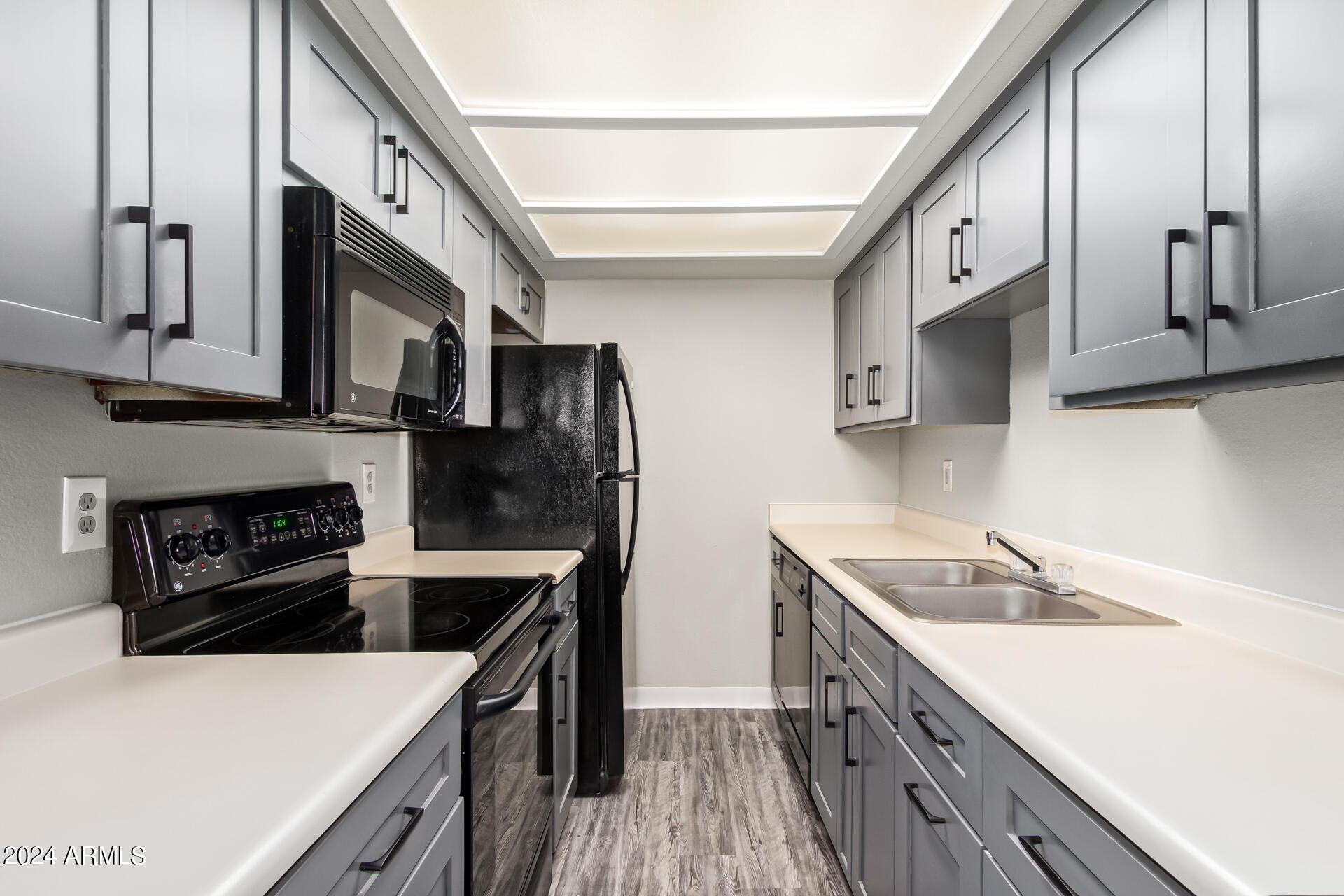 286 W PALOMINO Drive Unit: 19