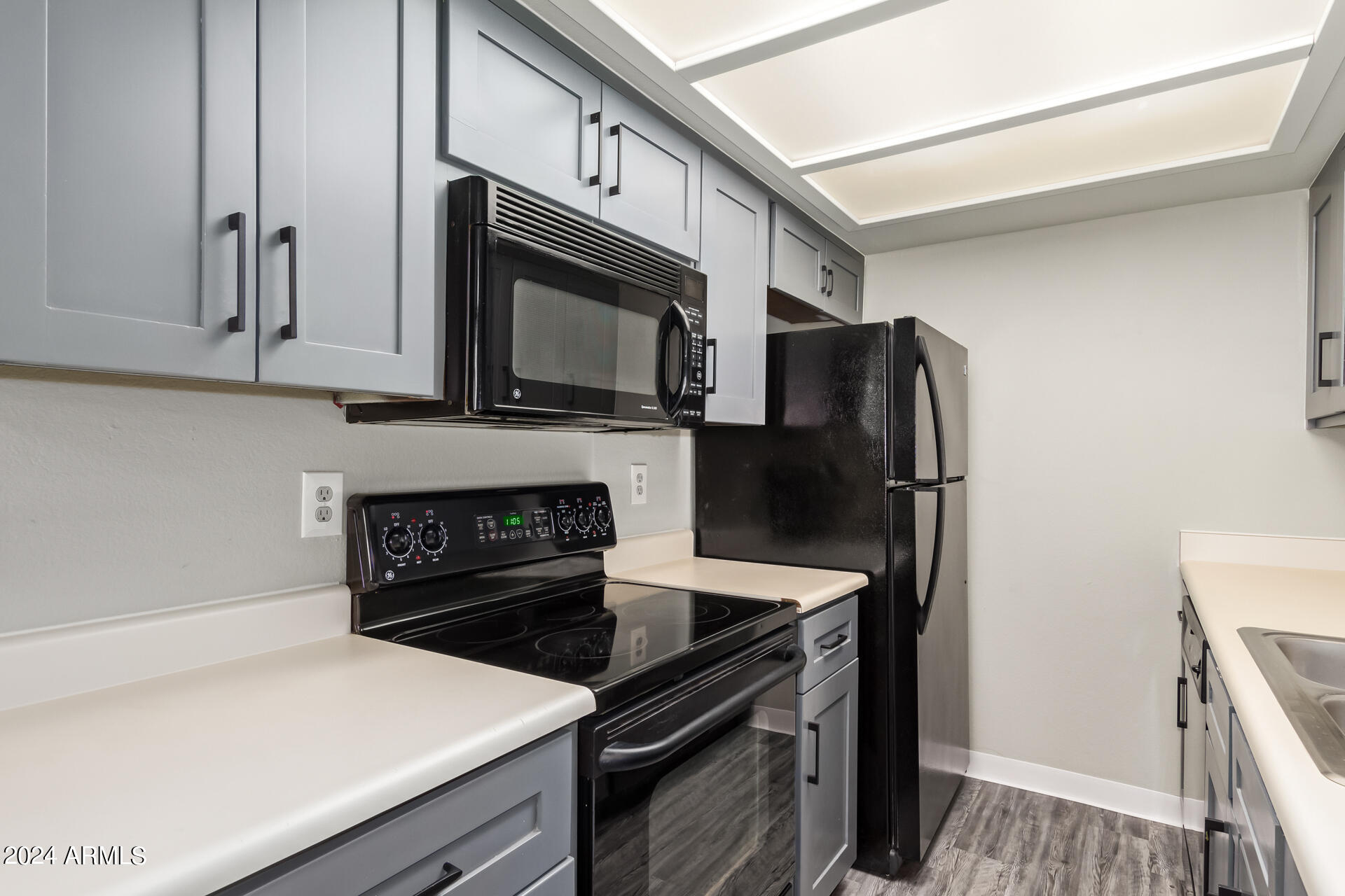 286 W PALOMINO Drive Unit: 19