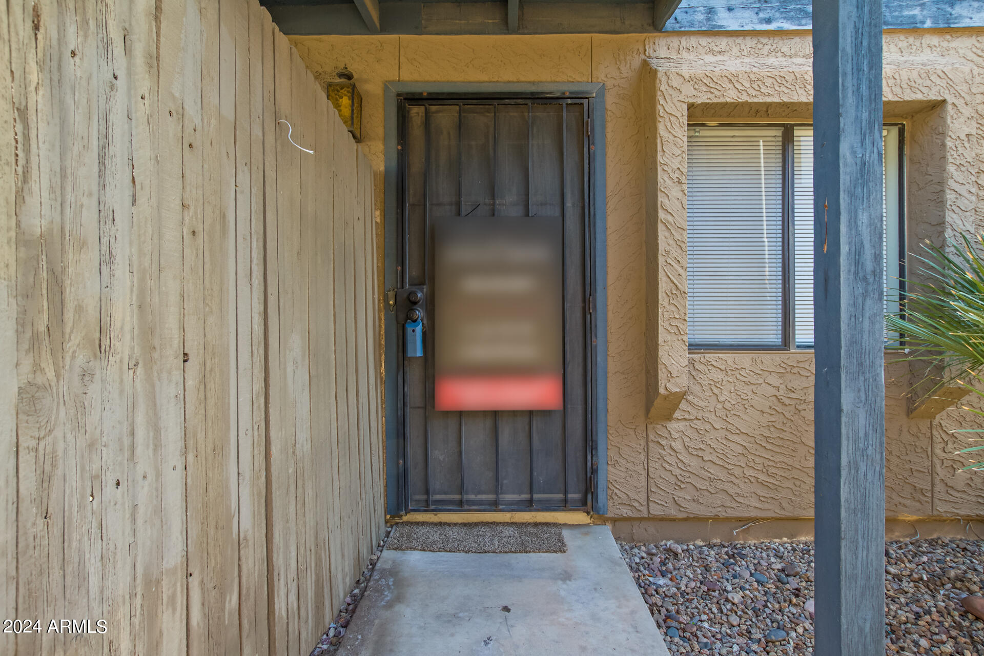 286 W PALOMINO Drive Unit: 19