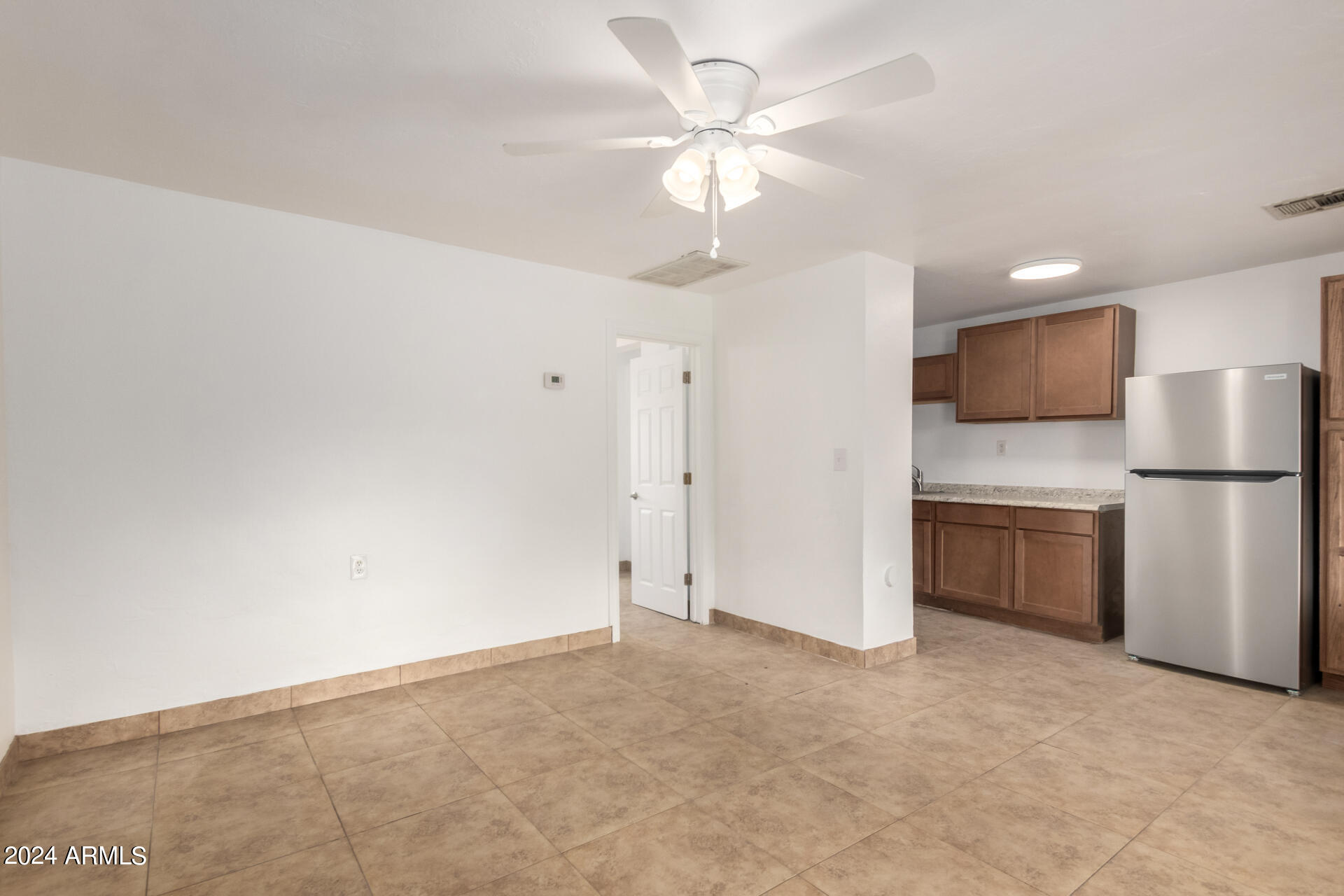 44 N MOUNTAIN Road