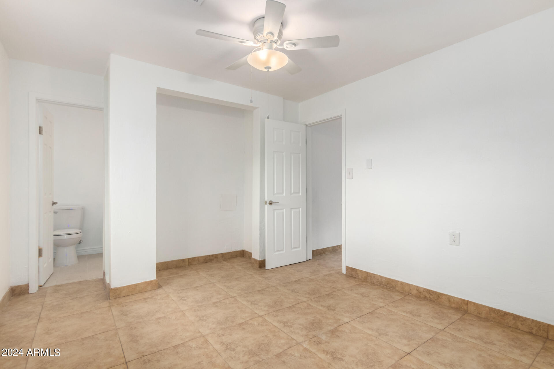 44 N MOUNTAIN Road