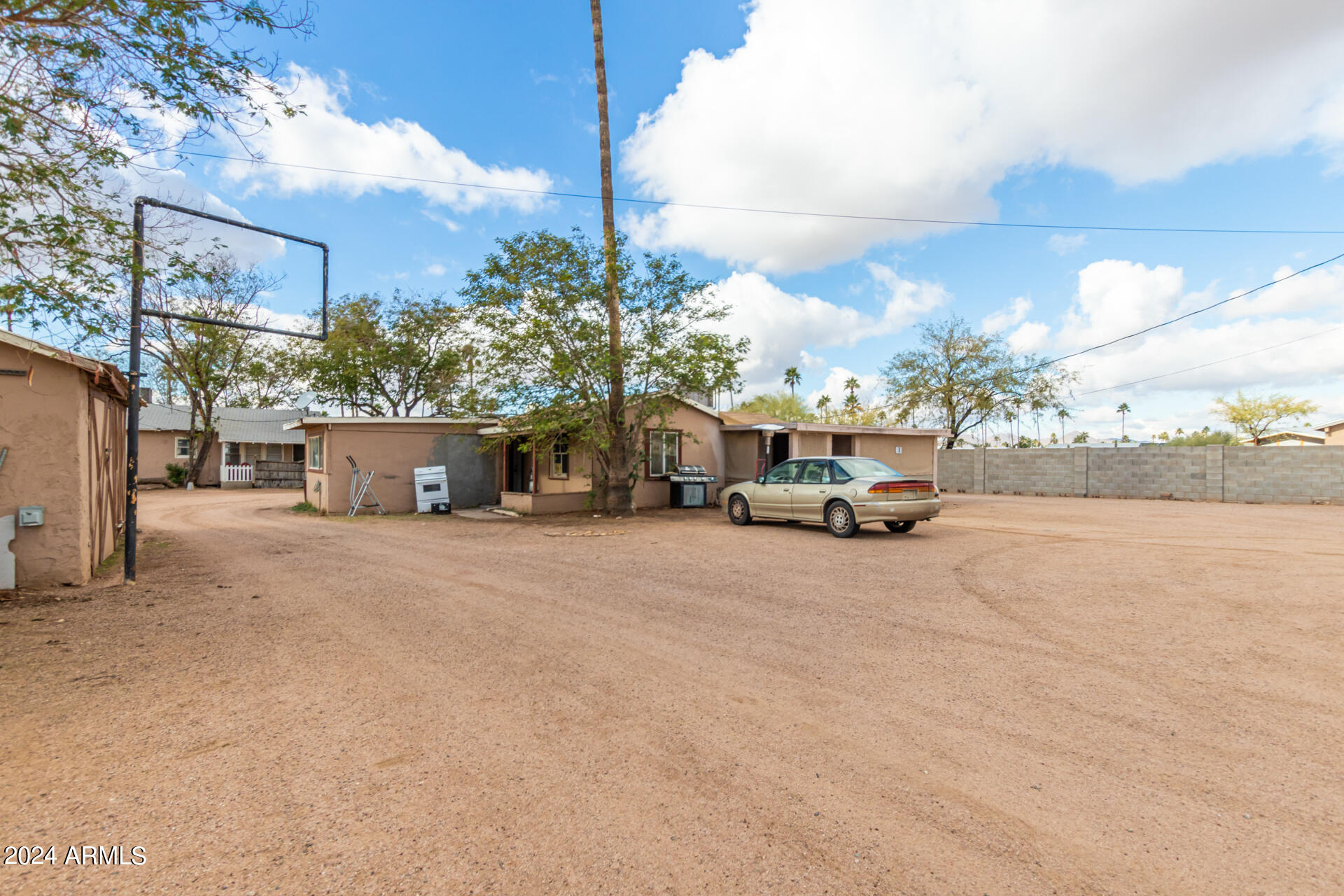 44 N MOUNTAIN Road