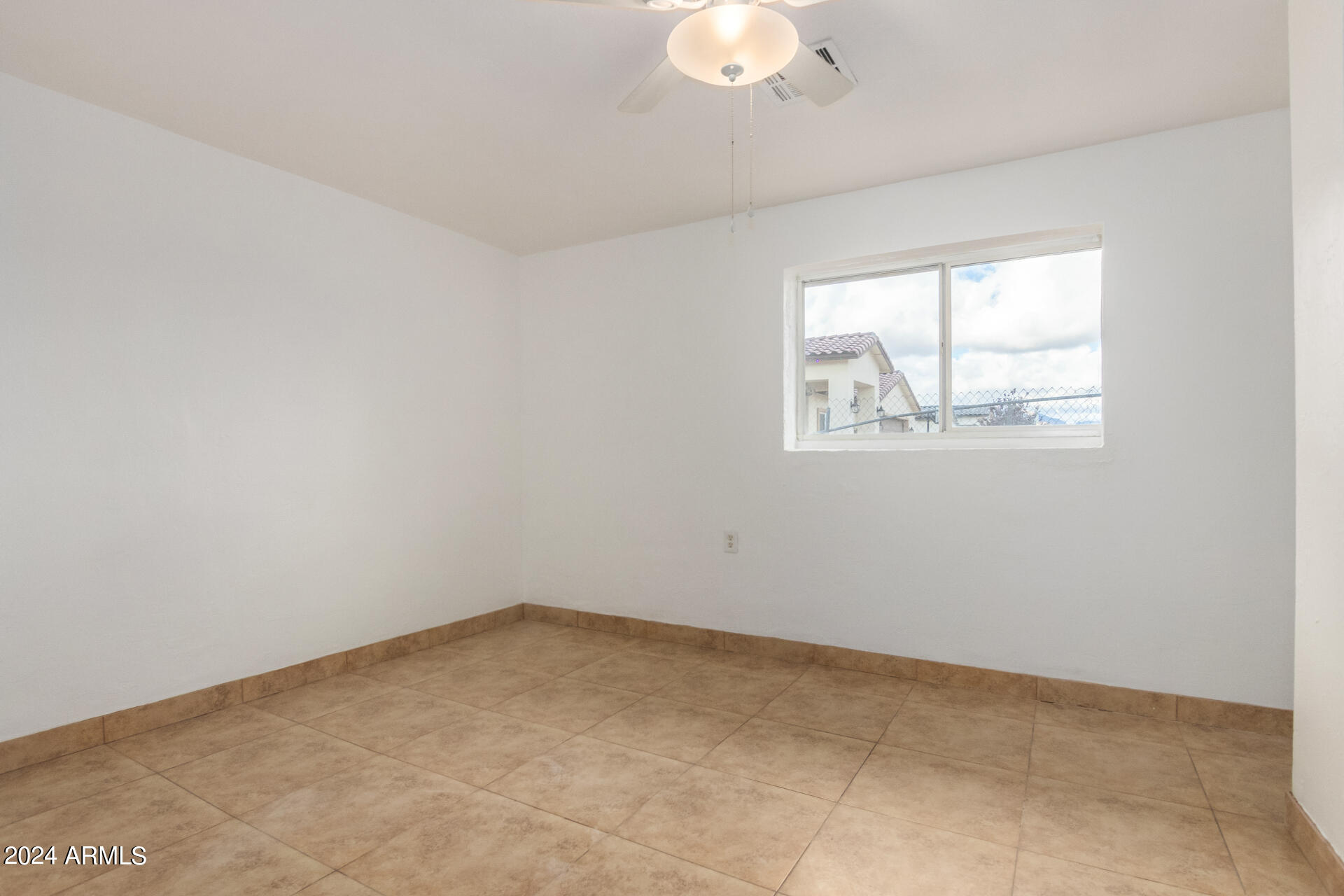 44 N MOUNTAIN Road