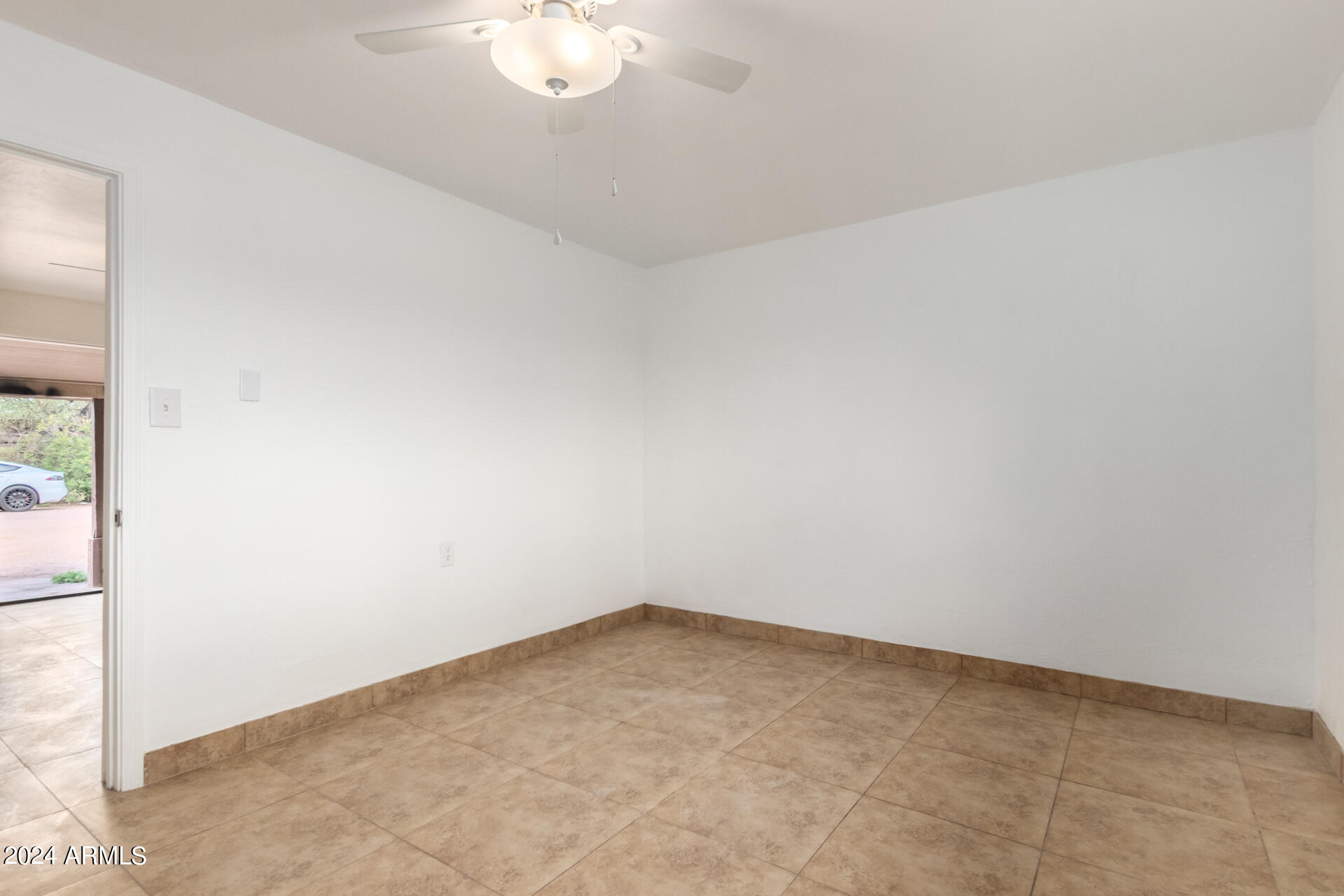 44 N MOUNTAIN Road