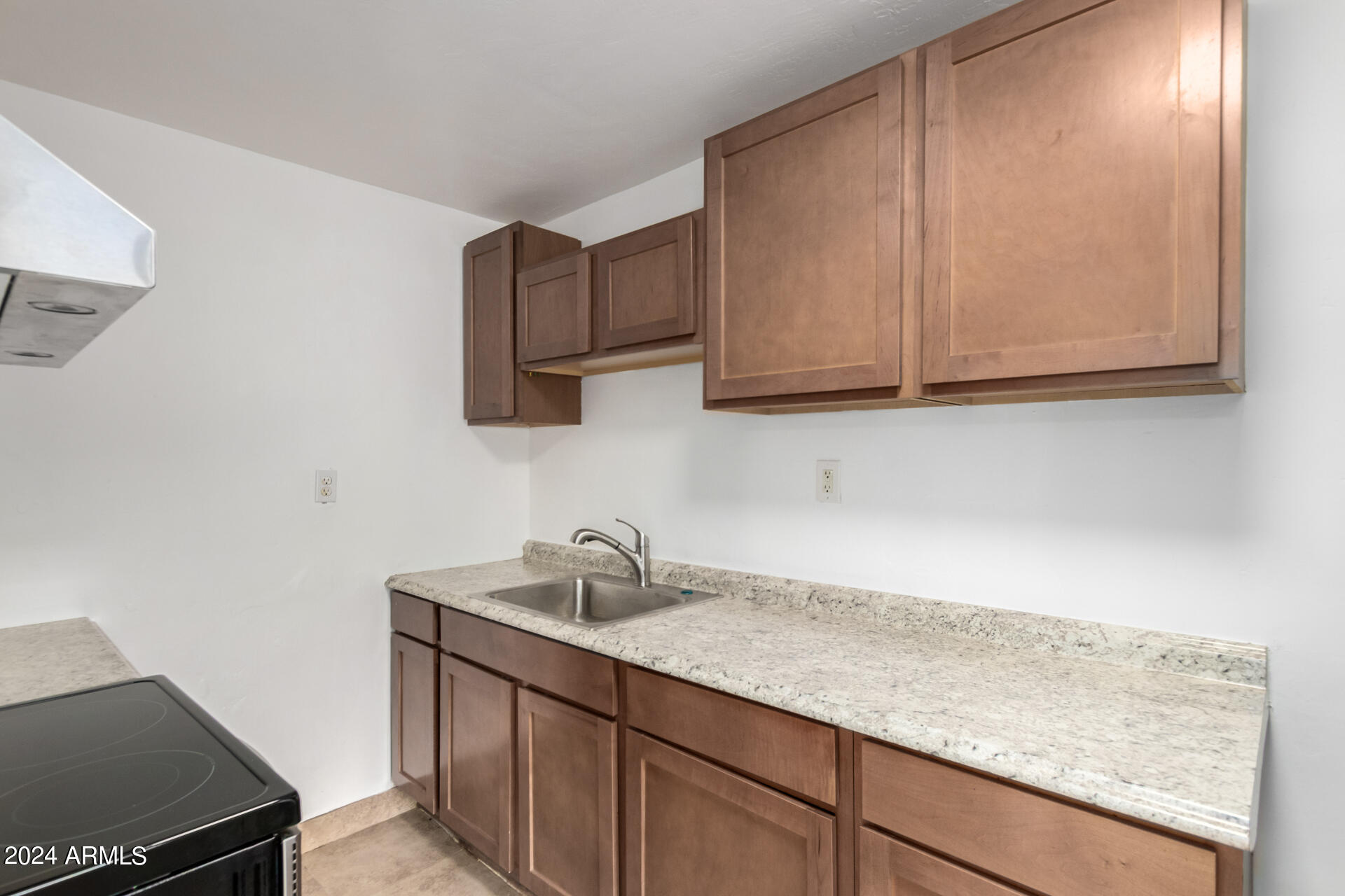 44 N MOUNTAIN Road