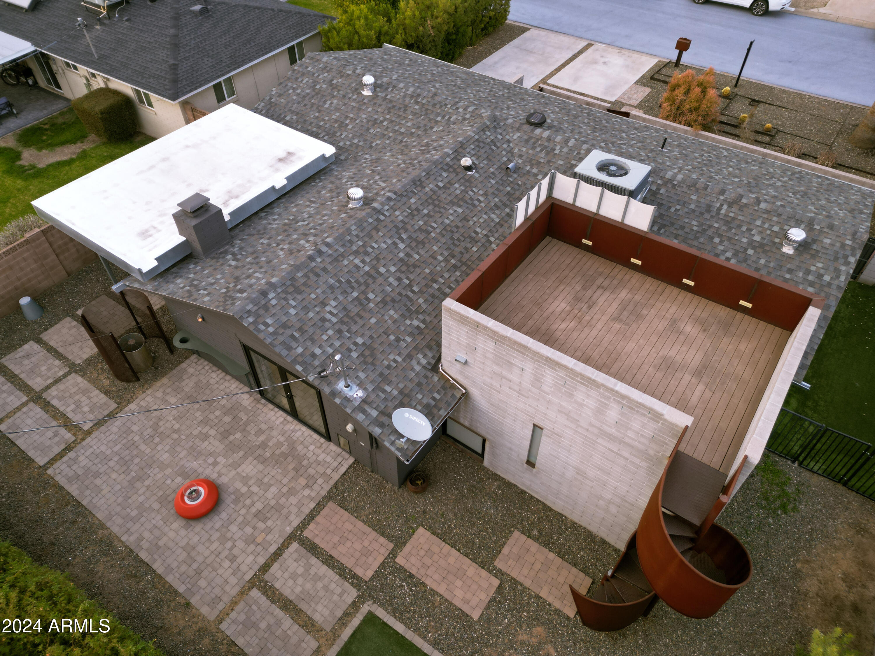 4335 E TURNEY Avenue