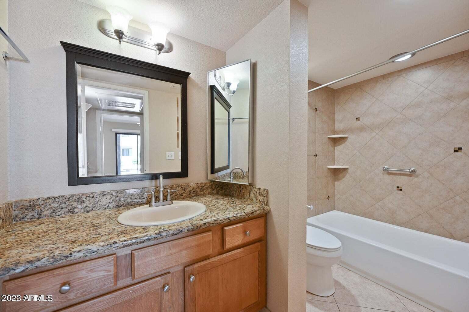 4850 E DESERT COVE Avenue Unit: 111