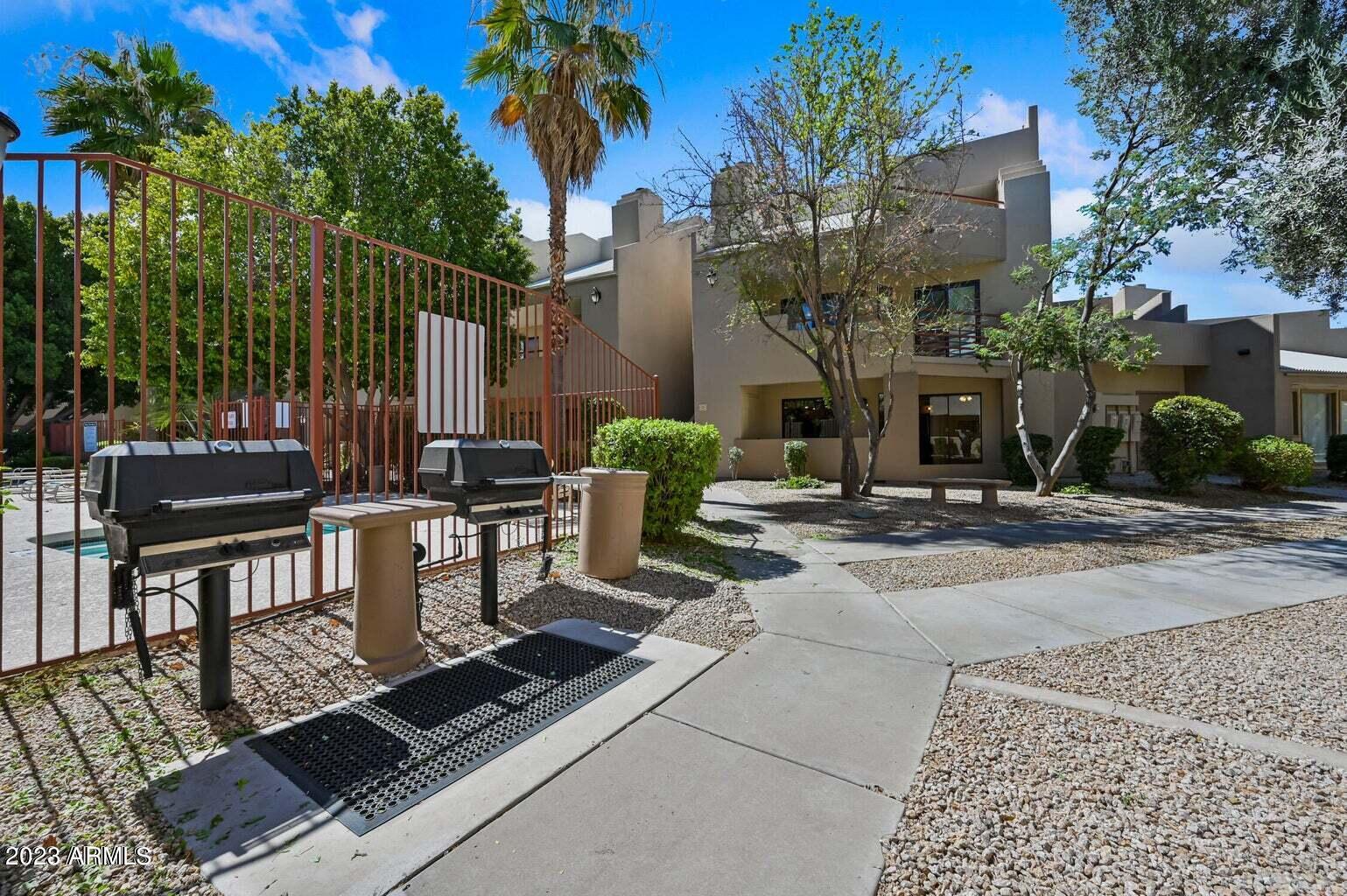 4850 E DESERT COVE Avenue Unit: 111