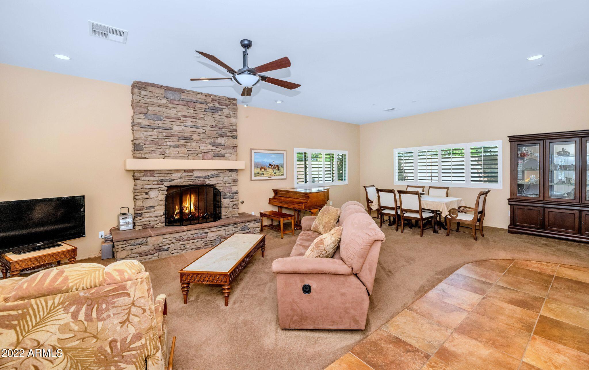 5839 E INDIAN SCHOOL Road