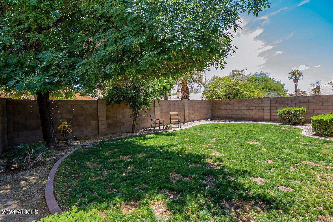4011 E AGAVE Road