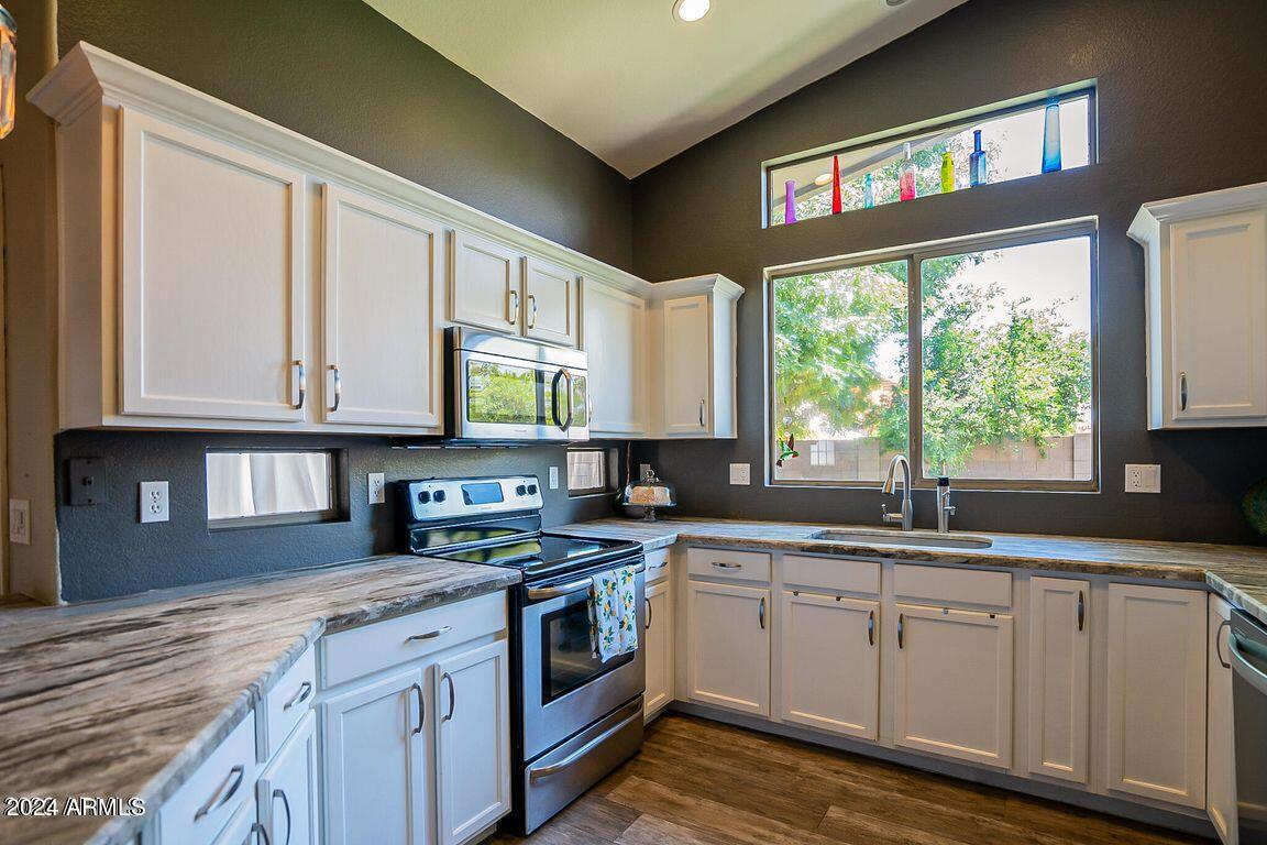 4011 E AGAVE Road