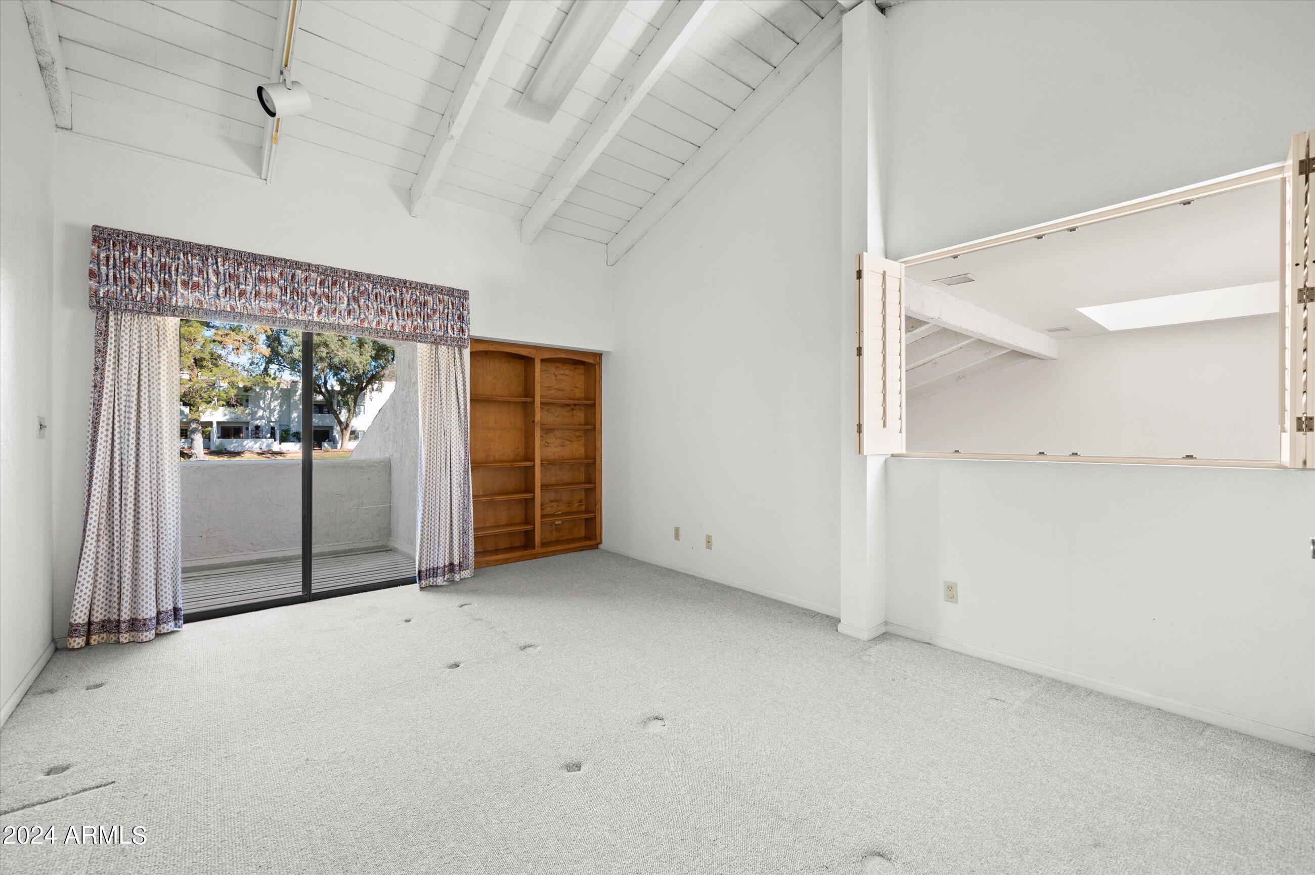2626 E ARIZONA BILTMORE Circle Unit: 16