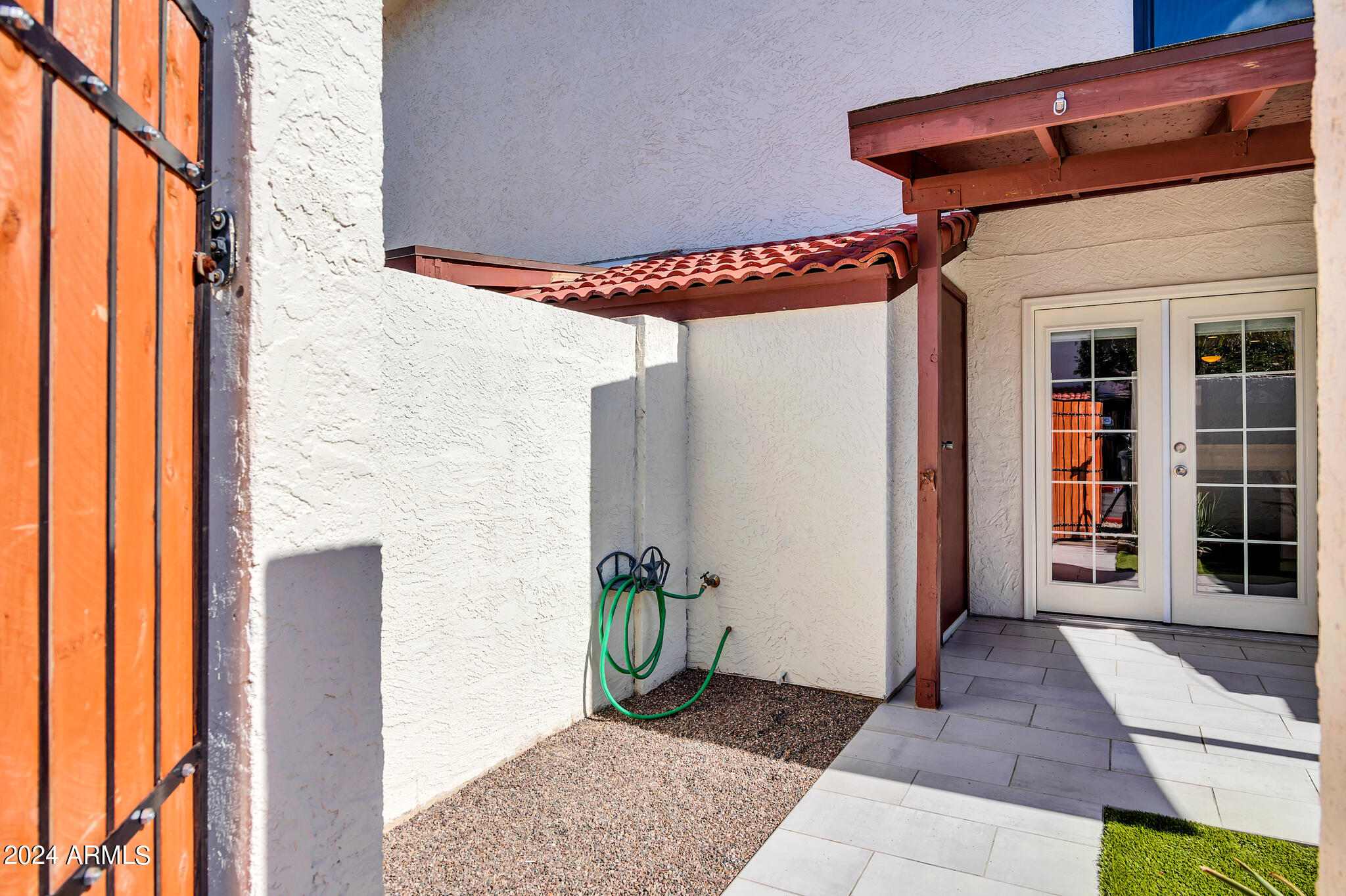 2841 E BECK Lane Unit: 2