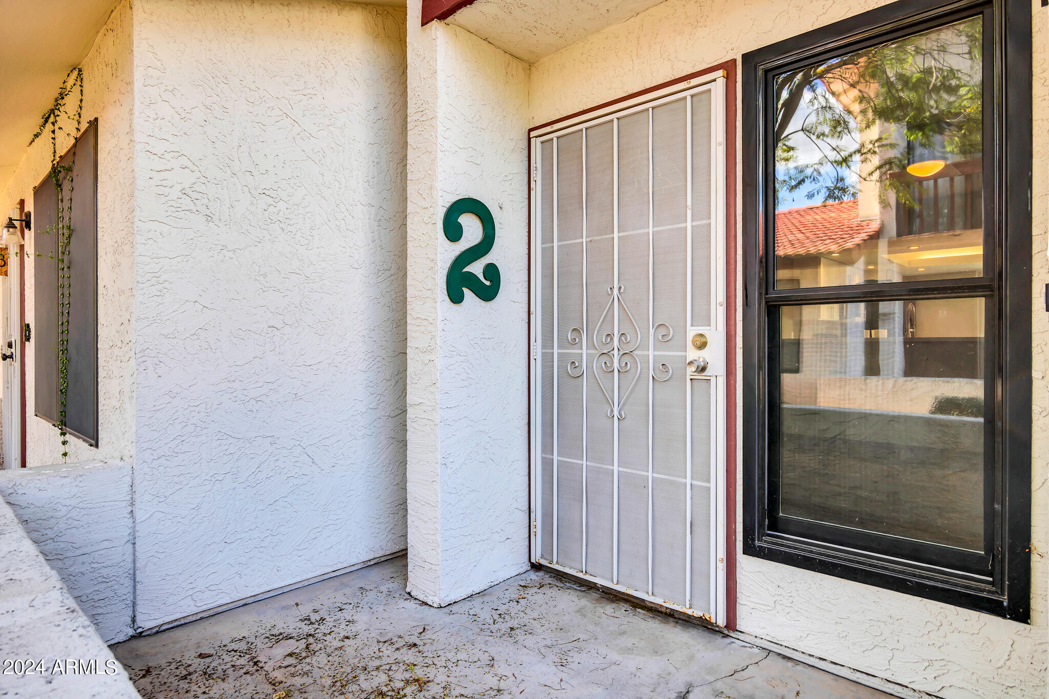 2841 E BECK Lane Unit: 2
