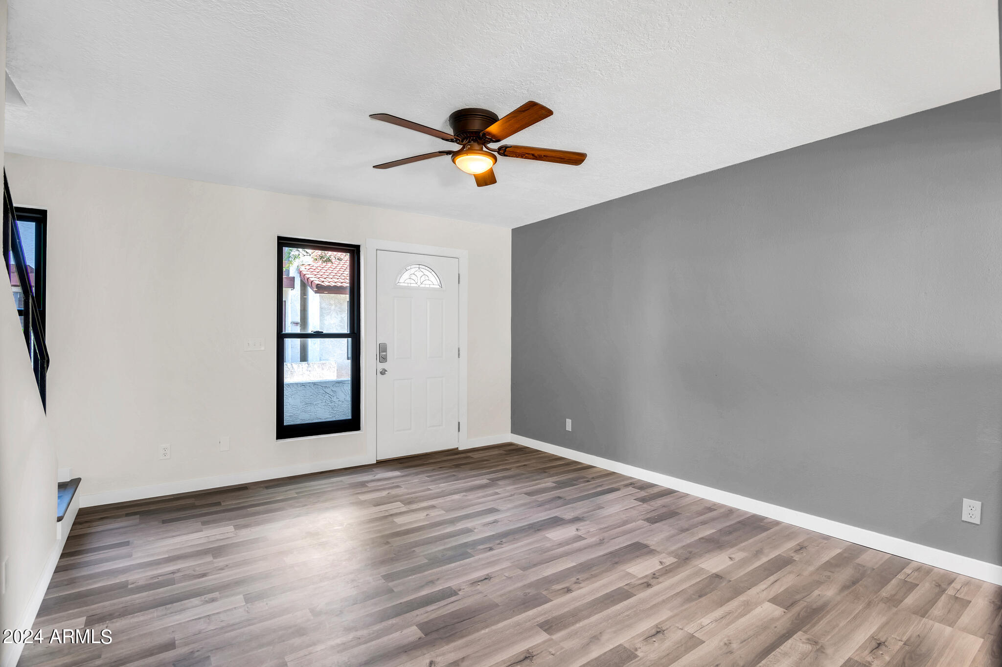 2841 E BECK Lane Unit: 2